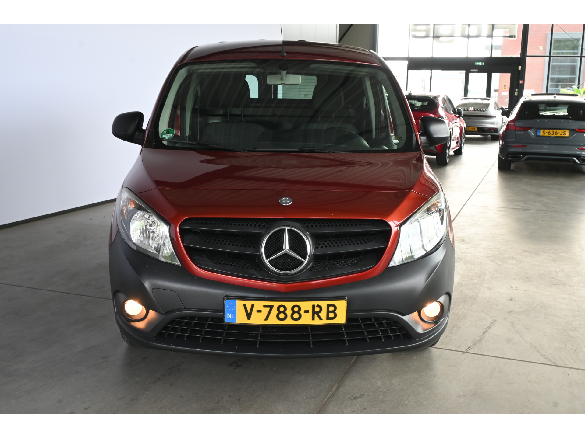 Mercedes-Benz Citan 108 CDI BlueEFFICIENCY Business Professional Airco Trekhaak Rijklaarprijs! Inruil Mogelijk!