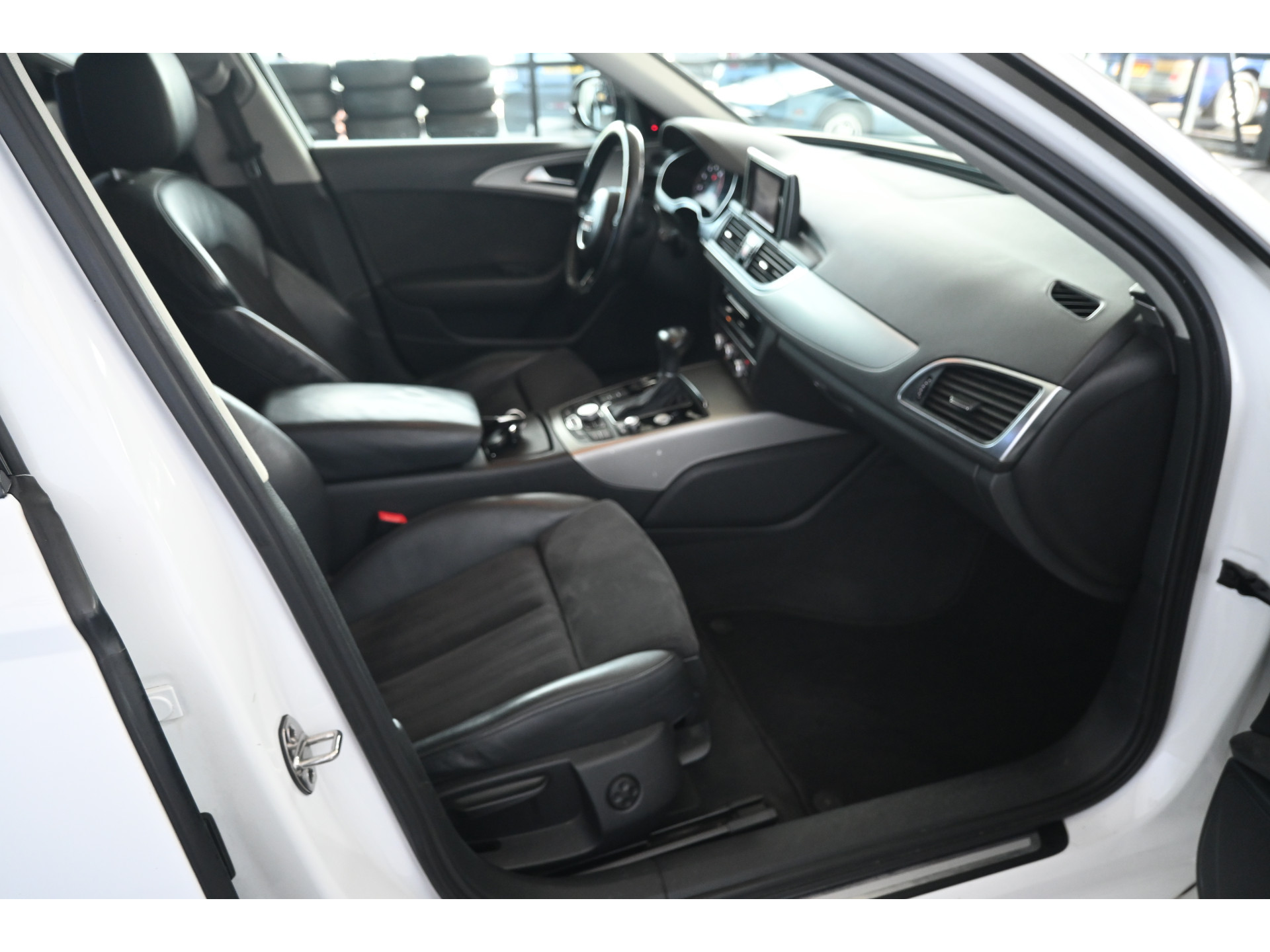 Audi A6 Limousine 2.0 TFSI S-Line Automaat Clima Navigatie Stoelverwarming Goed Onderhouden! Inruil Mogelijk!