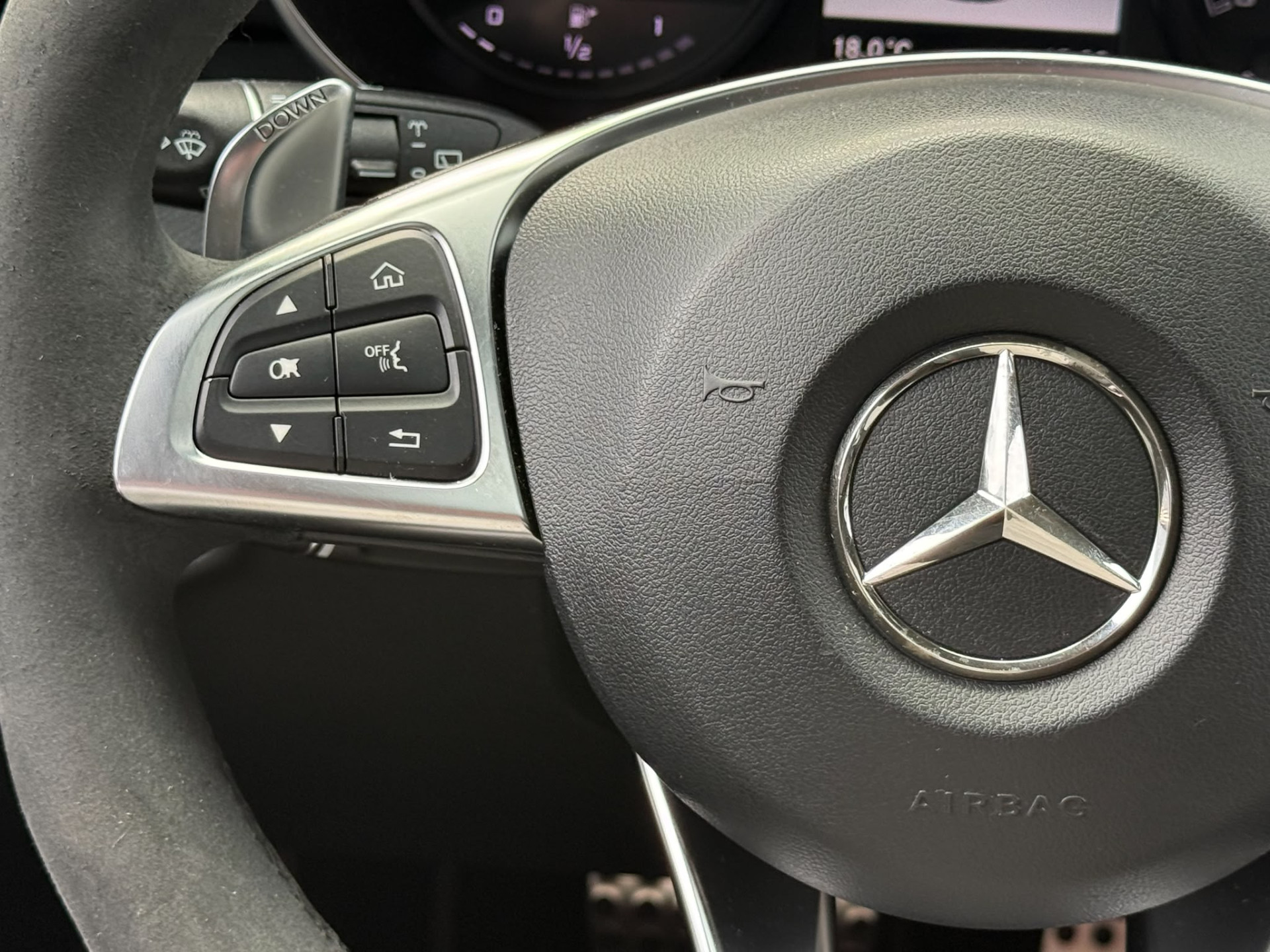 Mercedes-Benz GLC-klasse AMG 43 4MATIC | 3/6/12MND GARANTIE | KUIPSTOELEN | BURMESTER | MEMORY | PANO | ACC | STANDKACHEL | 360 CAMERA | BOMVOL | TREKHAAK |