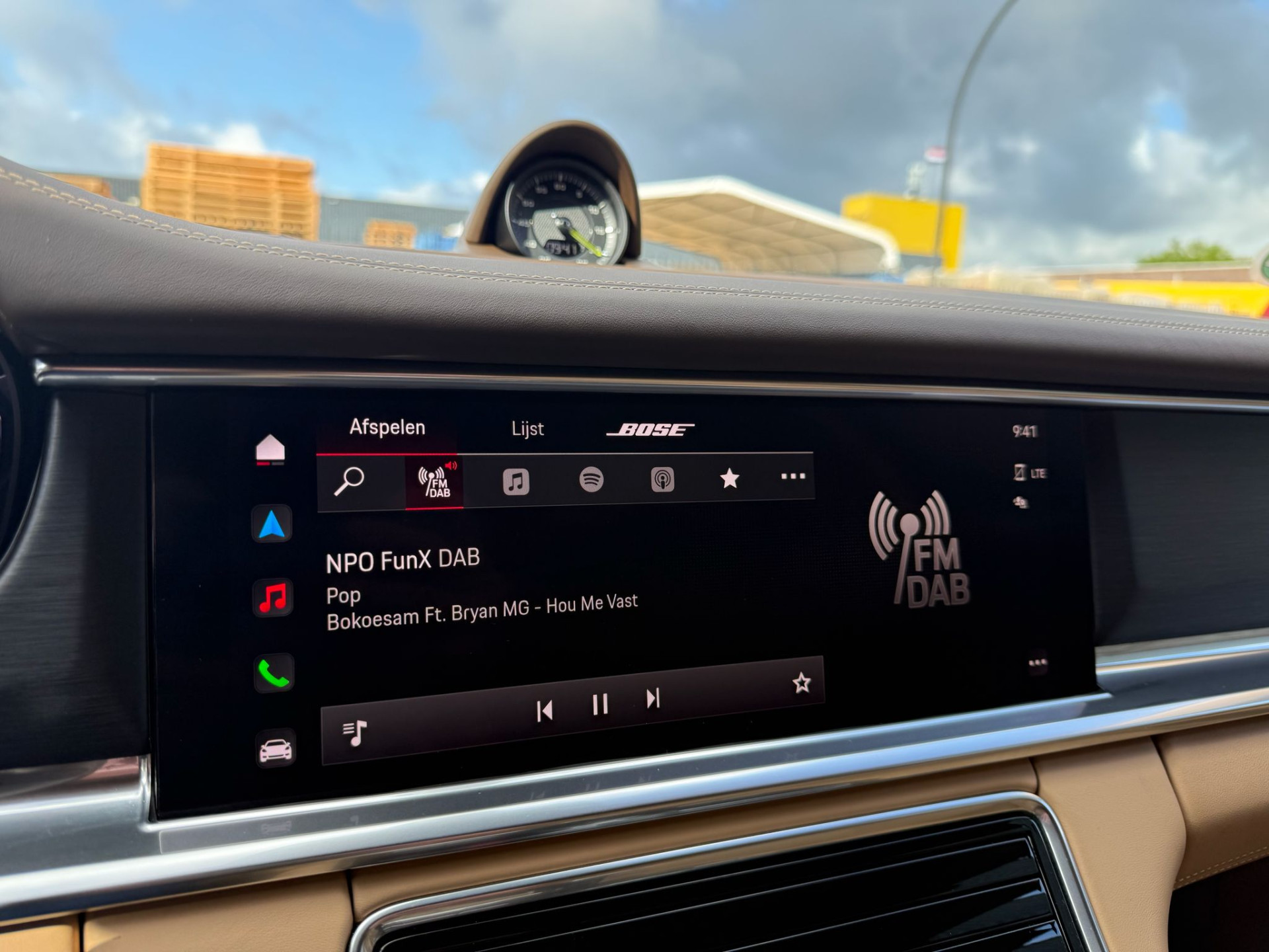 Porsche Panamera 2.9 4 E-Hybrid Platinum Edition | 2E EIGENAAR | 3/6/12MND GARANTIE | ACC | PANO | HUD | CARPLAY | SFEER | 360 CAMERA | BOMVOL | SOFTCLOSE |