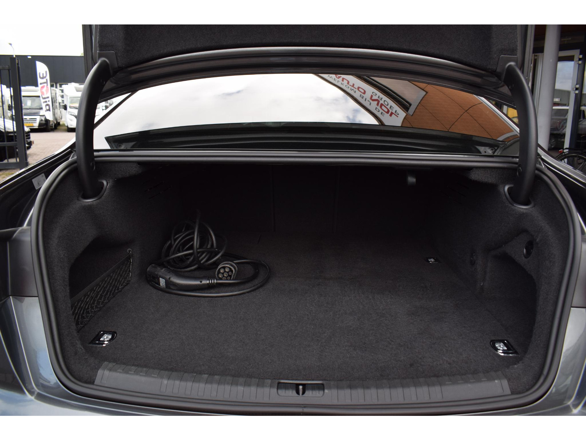 Audi A6 Limousine 50 TFSI e quattro S edition | 2x S-Line | Pano | Leer | Trekhaak Afneembaar
