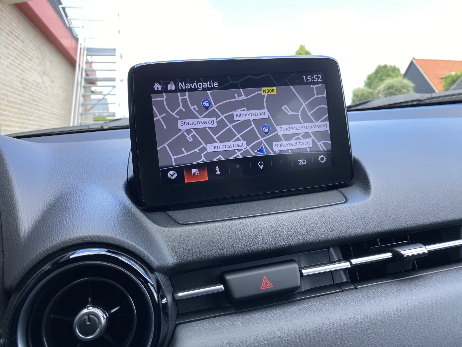 Mazda CX-3 2.0 SkyActiv-G 120 GT-M AUT. | navigatie | trekhaak | leder interieur | head up display | camera | apple carplay