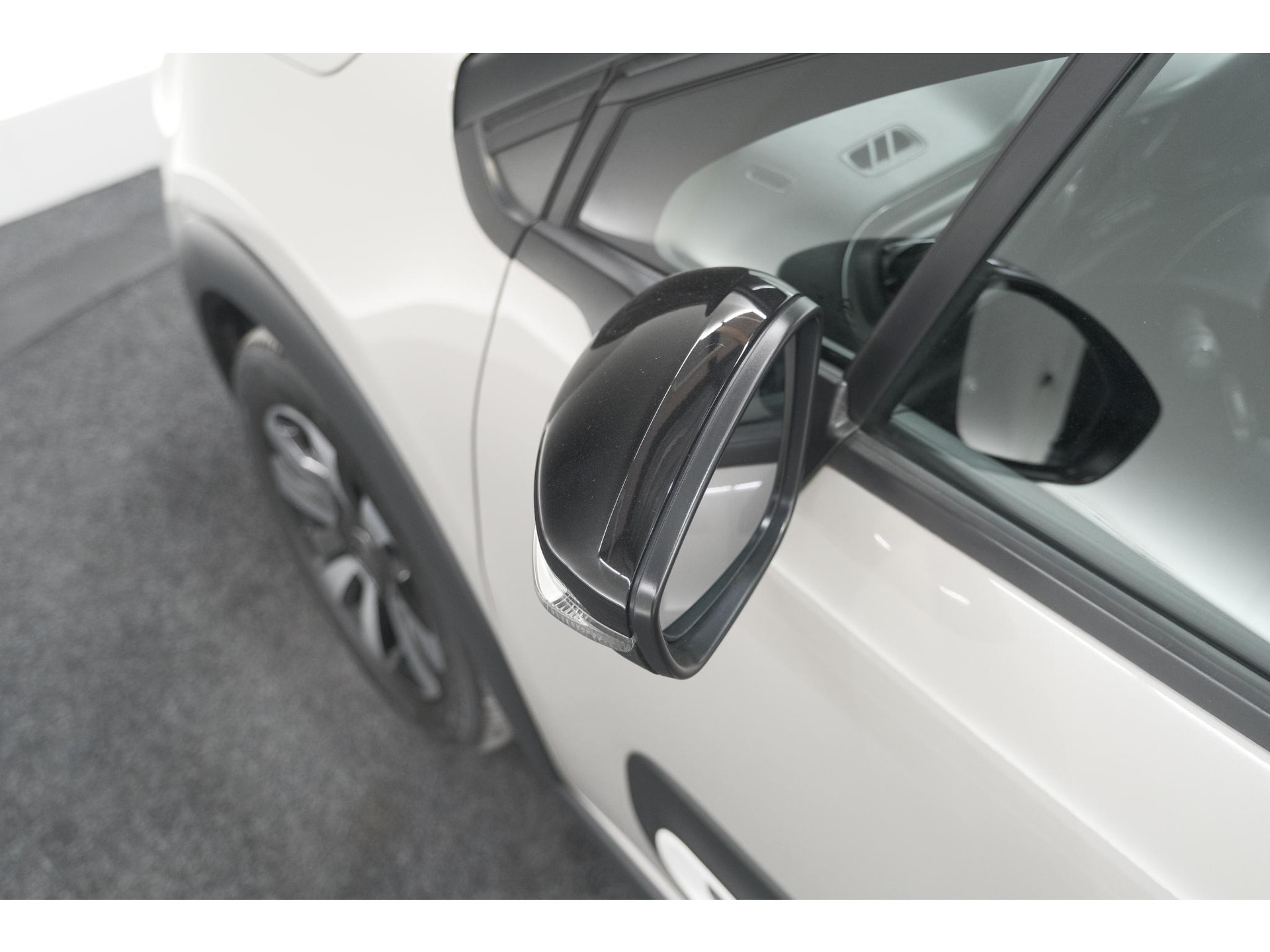 Citroen C3 PureTech 82 S&S Feel Edition | Apple Carplay | Parkeersensoren | Stoelverwarming | Climate Control