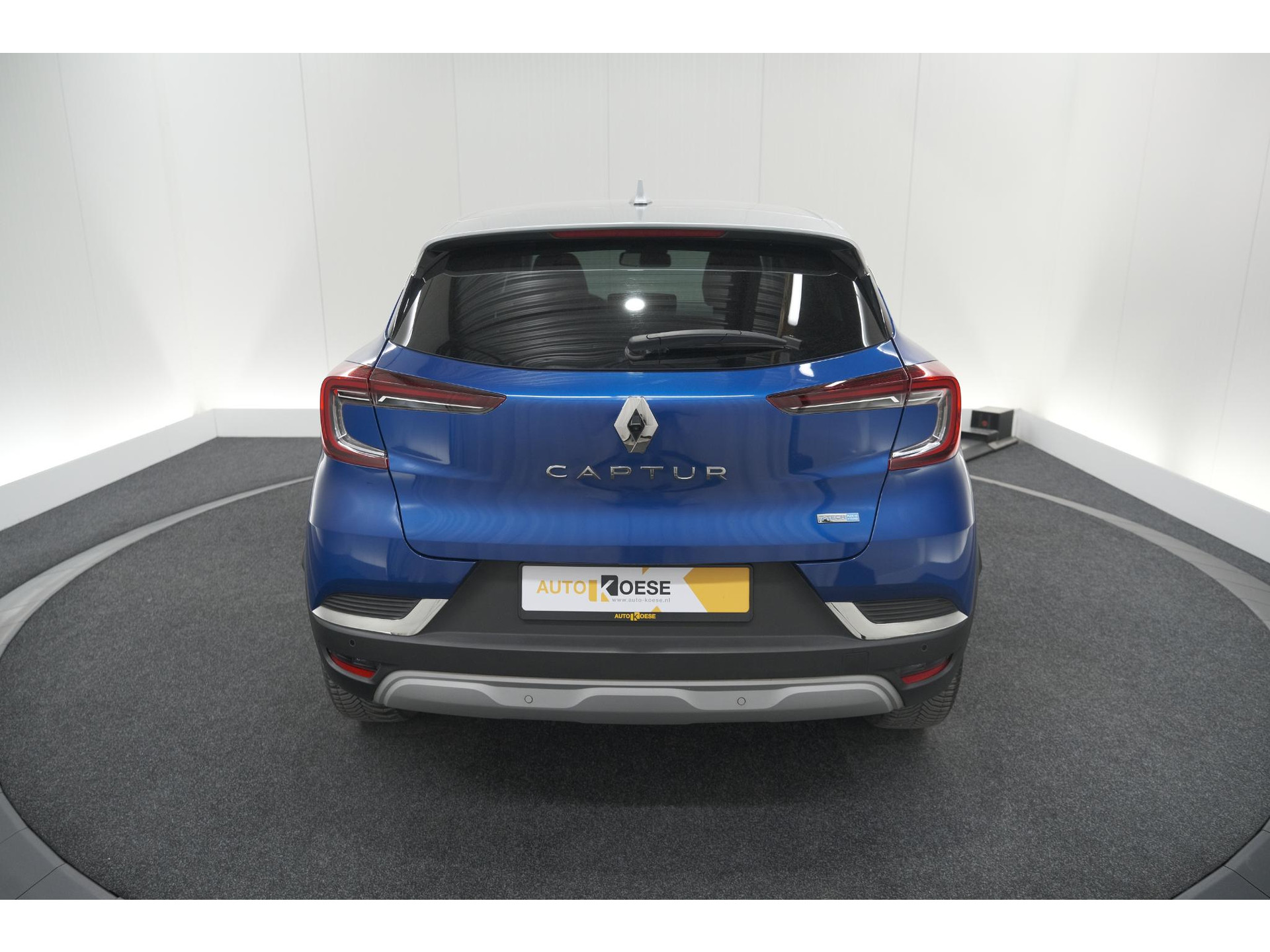 Renault Captur 1.6 E-Tech Plug-in Hybrid 160 Intens | Camera | 9.3 Inch Groot Scherm | Apple Carplay | Parkeersensoren