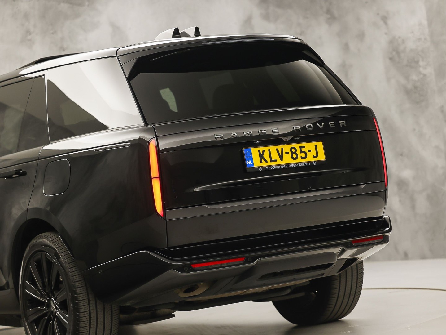 Land Rover Range Rover 3.0 P510e Autobiography PHEV Automaat 510Pk (LEDEREN HEMEL, MASSAGE, MEMORY, ACHTERASBESTURING, MERIDIAN, STOELKOELING/VERWARMING V+A, KOELKAST, 360 CAMERA, SFEERVERLICHTING, NIEUWE APK)