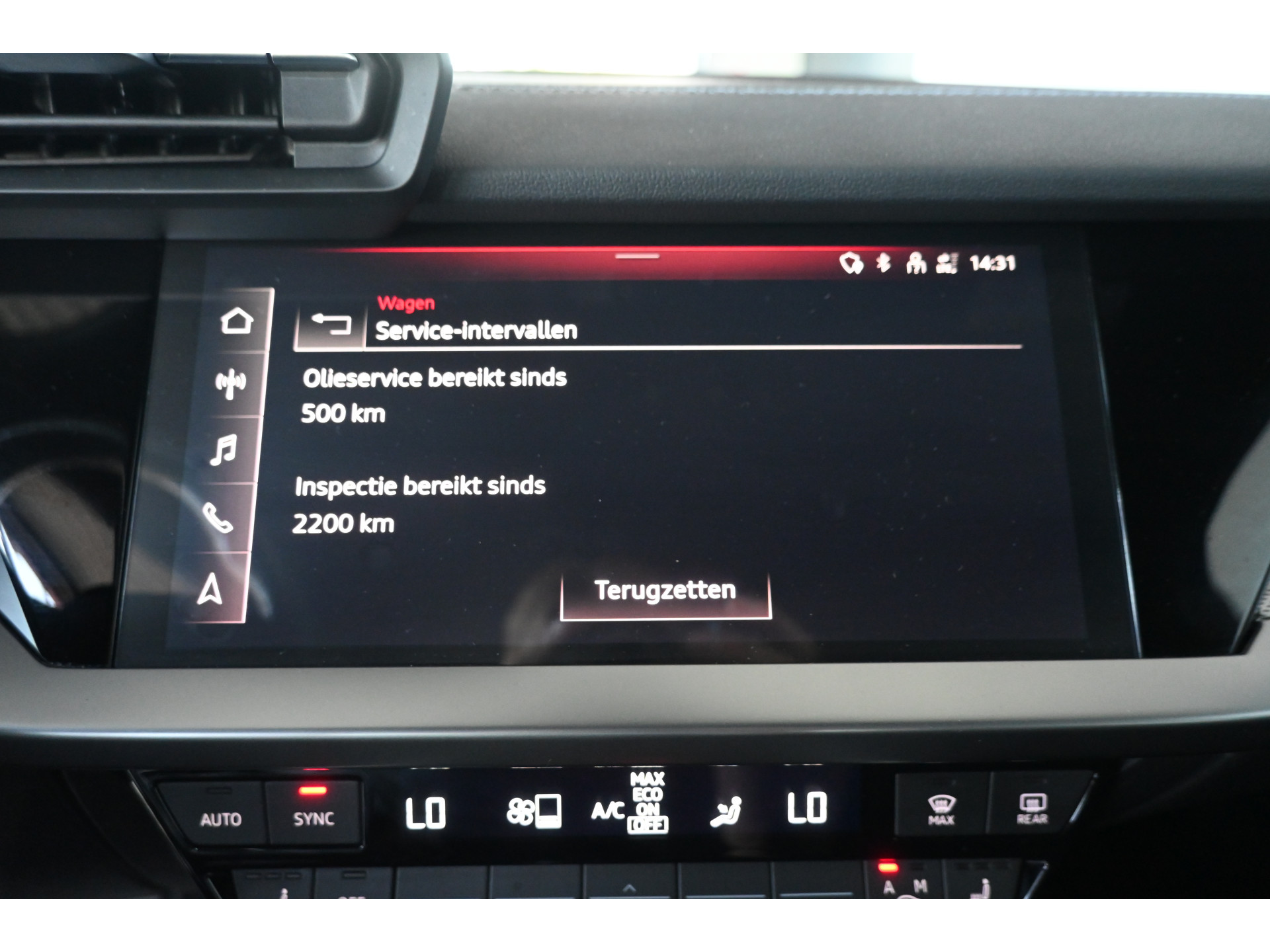 Audi A3 Limousine 30 TFSI S Edition Virtual Cockpit Adaptieve Cruise Led Clima Carplay Inruil Mogelijk!