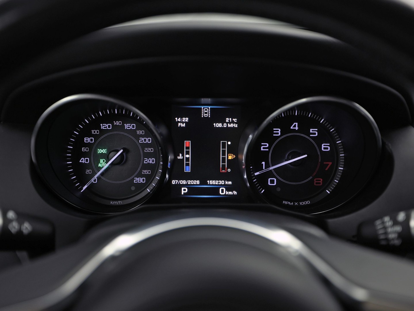 Jaguar XE 2.0 Portfolio 241Pk Automaat (NAVIGATIE, MERIDIAN AUDIO, LEDER, ELEK SPORTSTOELEN, LANE ASSIST, STUURWIEL VERWARMD, ZWART HEMEL, NIEUWSTAAT)