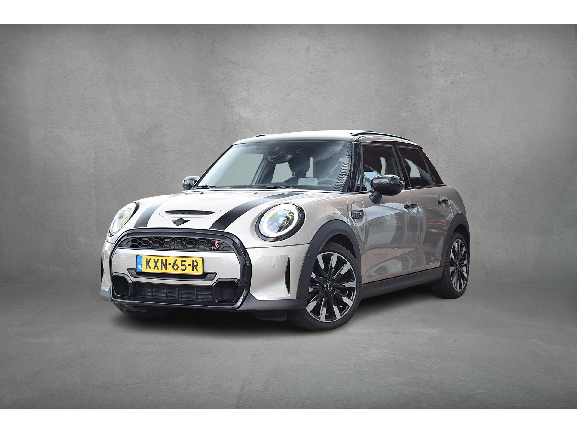 MINI 5-Deurs 2.0 Cooper S MINI Yours | Pano | Leer | H/K | HUD | Stuur-en Stoelverwarming