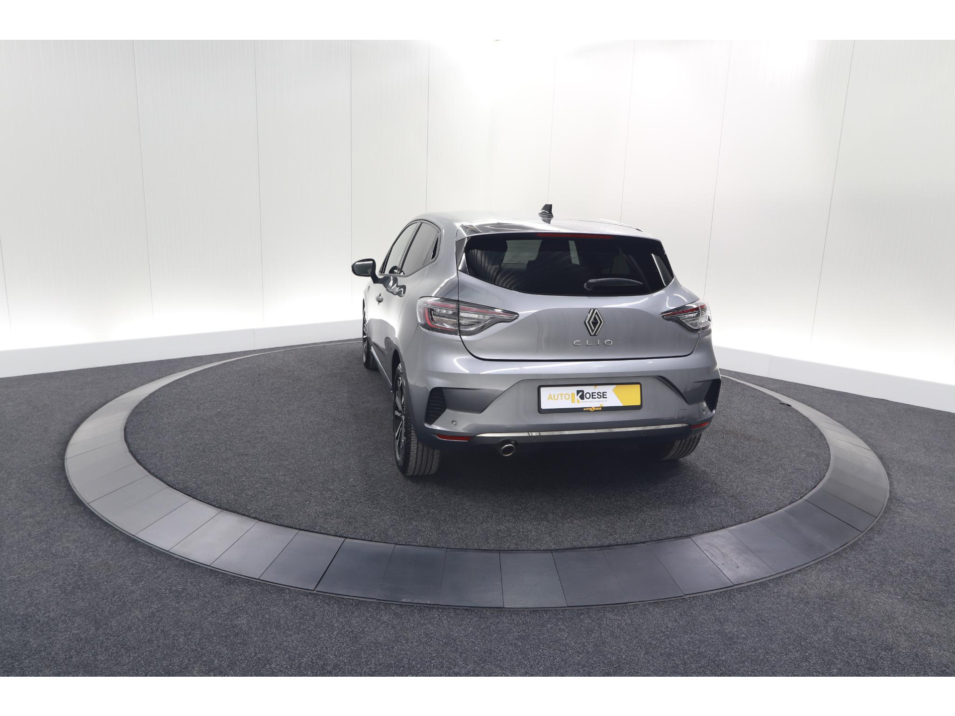 Renault Clio TCe 90 GPF techno | 360 Camera | Dodehoekdetectie | Adaptieve Cruise Control