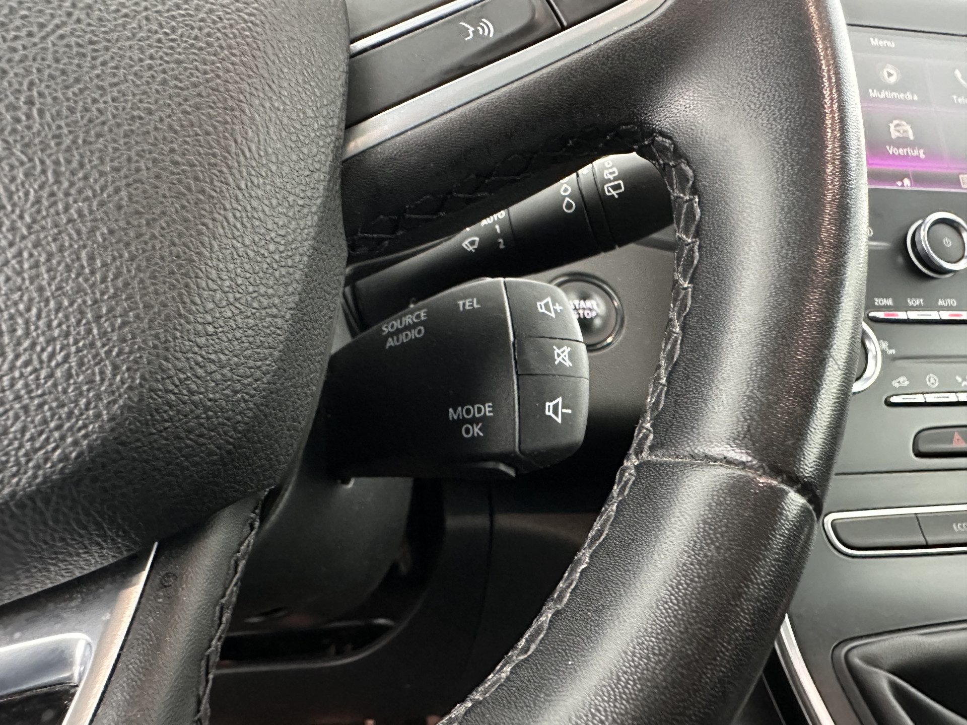 Renault Grand Scénic 1.3 TCe Business Zen [ 7-Pers. ] (INCL-BTW) *NAVI-FULLMAP | COMFORT-SEATS | DIGI-COCKPIT | ECC | PDC | CRUISE | PRIVACY-GLASS | DAB | CARPLAY*