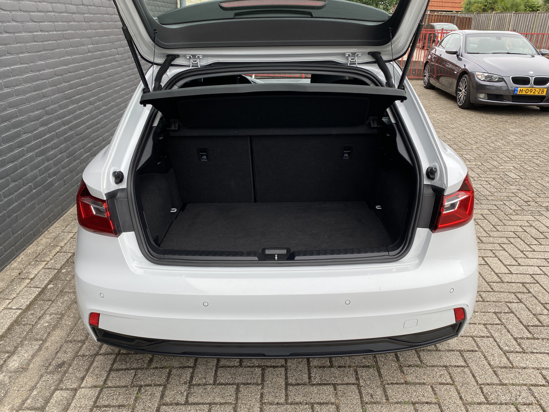 Audi A1 Sportback 30 TFSI Advanced Edition 116 pk AUT. | 1e eigenaar | dealer onderh. | apple carplay | climate control | stoelverw.