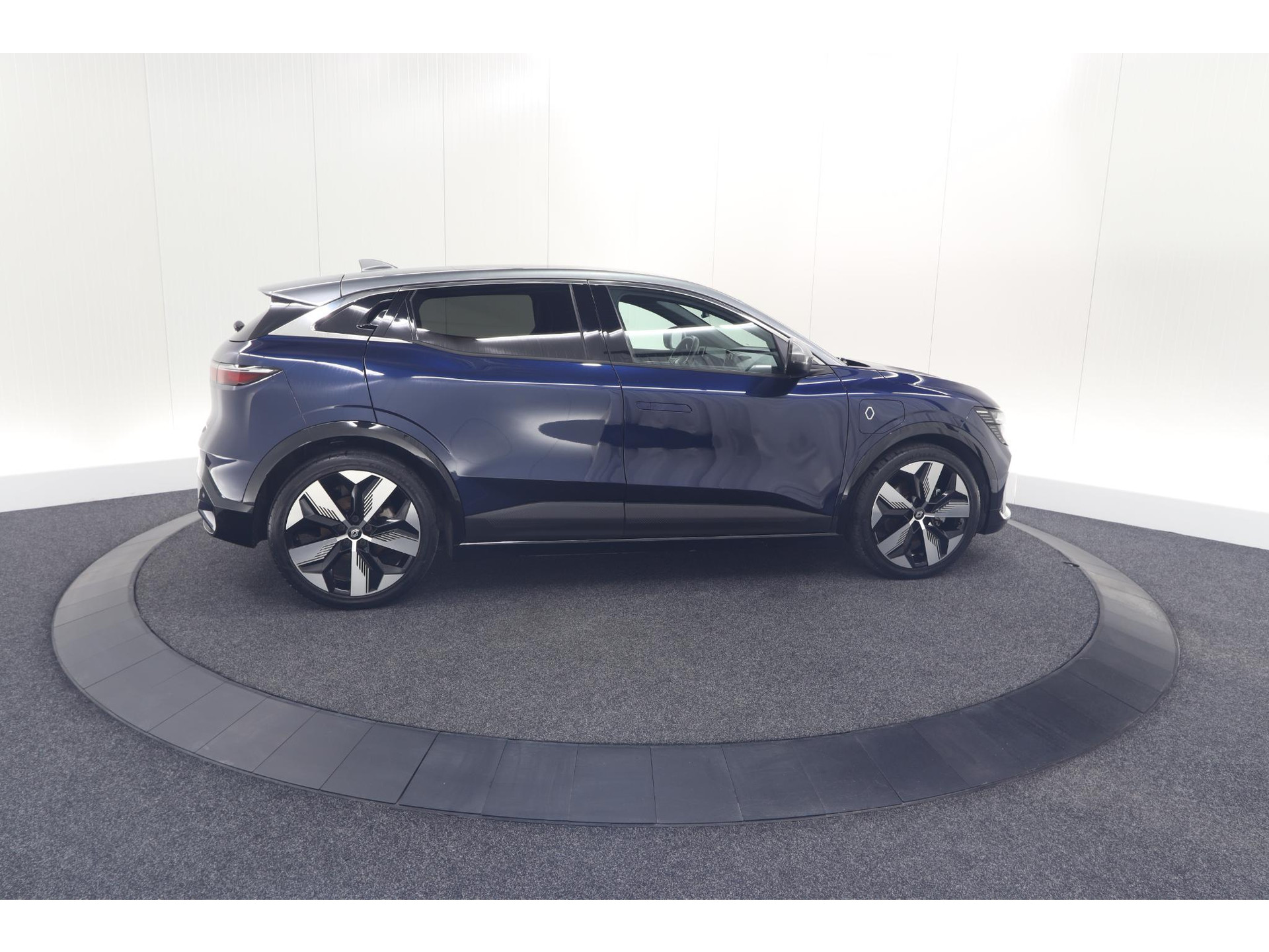 Renault Megane E-Tech EV40 Boost Charge Techno | Pack Winter | Camera | Apple Carplay