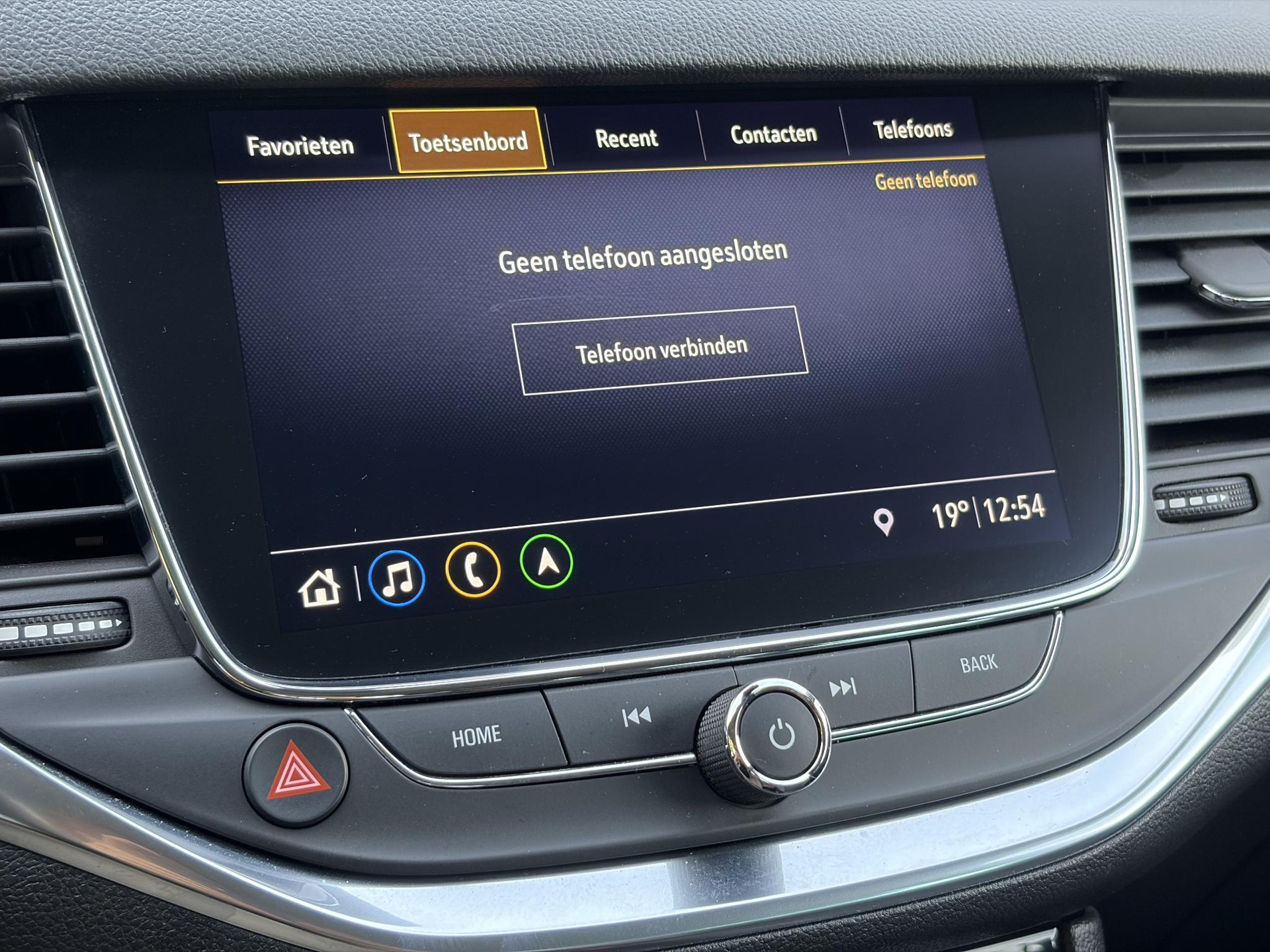 Opel Astra Sports Tourer 1.2 Business Elegance ✓1e Eigenaar✓110pk✓Carplay✓Camera✓Navi✓Clima✓Cruise✓Halfleder✓Comfortstoel✓Pdc V+A✓6 Bak✓Dealer Onderhouden✓Keyless✓Lm velgen✓N.A.P✓Apk tot 06-2027