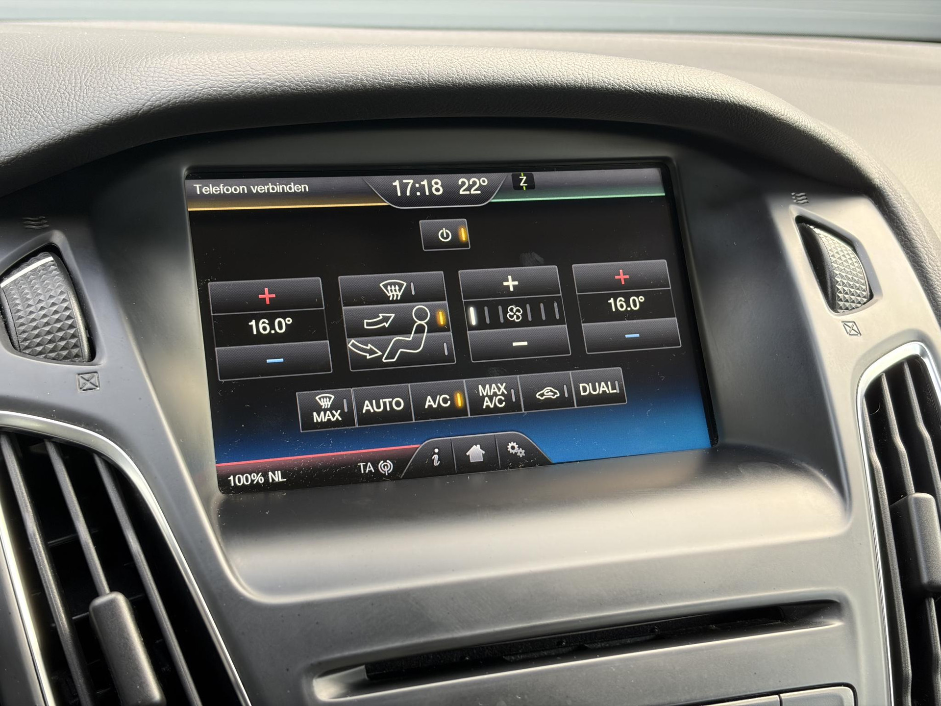 Ford Focus 1.0 Titanium Edition ✓1e Eigenaar✓125pk✓Recent Beurt gehad✓Dealer Onderhouden✓Navi✓6 Bak✓Pdc V+A✓Clima✓Cruise✓Lm velgen✓4 Elekt Ramen✓N.A.P✓Apk tot 03-2027
