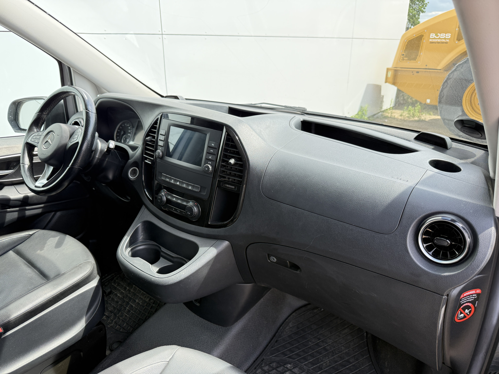 Mercedes-Benz Vito 119 1.9 CDI L2 190pk Automaat LE0 Dubbele Schuif Cruise Control Climate Control Trekhaak Carplay Camera Parkeersensoren v+a