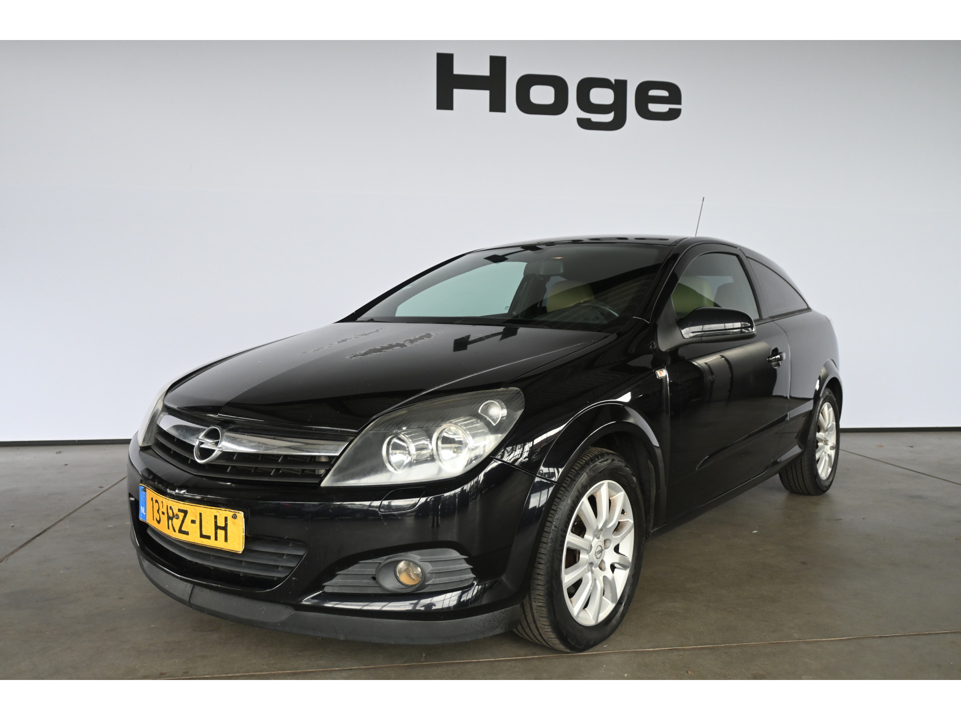 Opel Astra GTC 1.6 Sport Airco Cruise Control Trekhaak All in Prijs! Inruil Mogelijk!