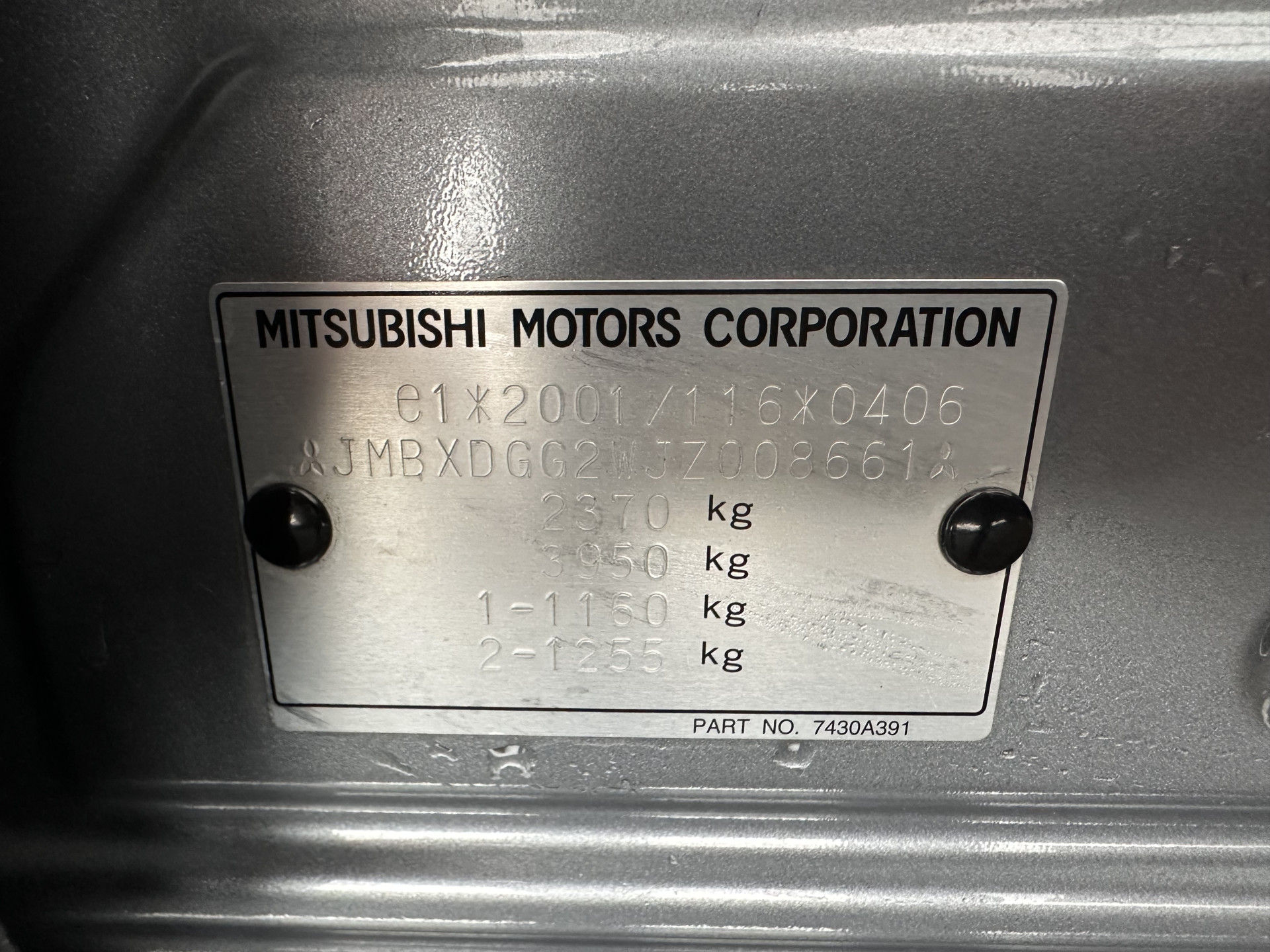 Mitsubishi Outlander 2.0 PHEV (Plug-In) Pure (INCL-BTW) Aut. *LEATHER-MICROFIBRE | COMFORTSEATS | CARPLAY | CAMERA | DAB+ | KEYLESS | PRIVACY-GLASS | SHIFT-PADDLES | TOWBAR | 16''ALU*