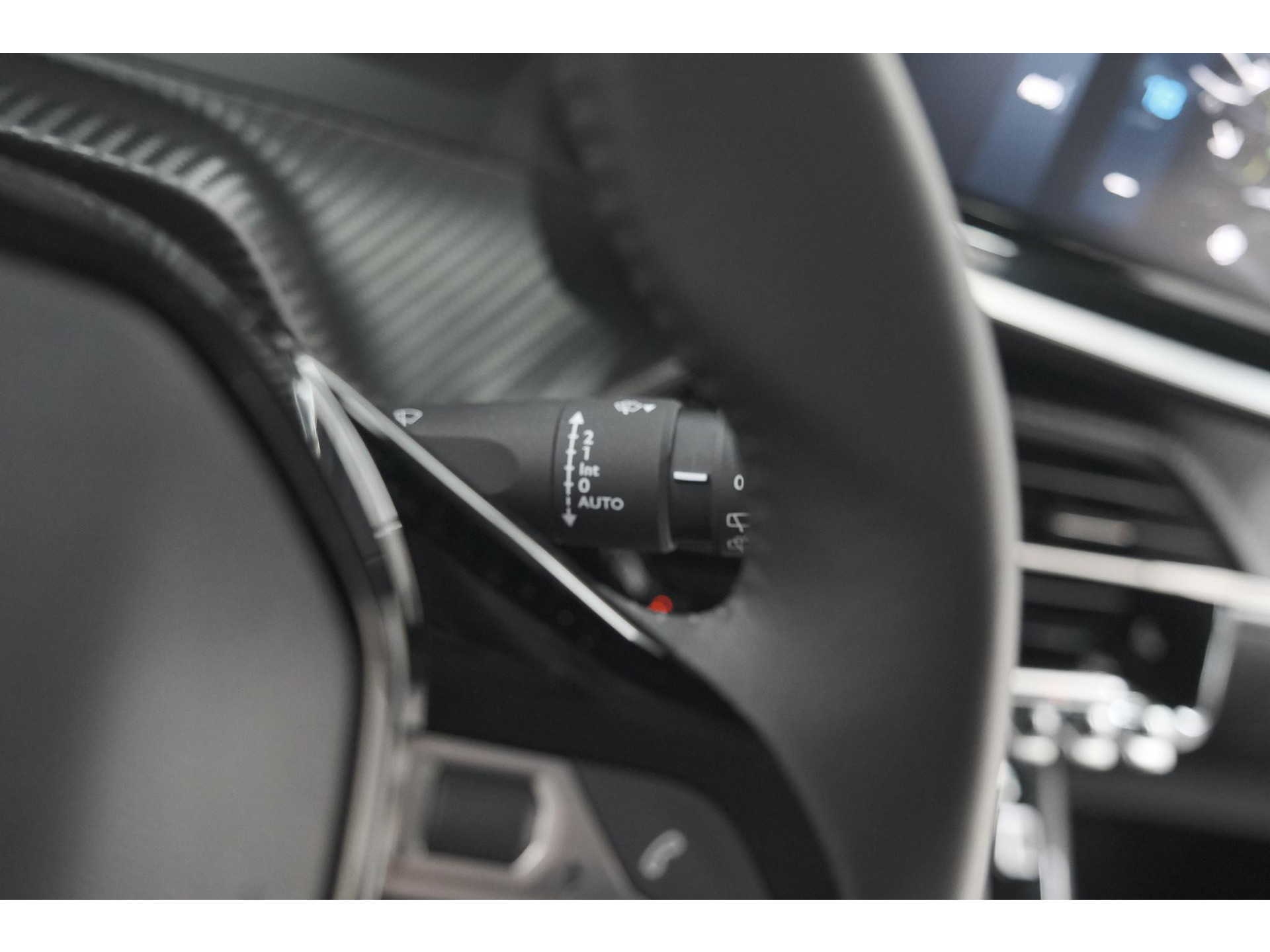Peugeot 208 PureTech 100 Allure | 360 Camera | Dodehoekdetectie | Navigatie