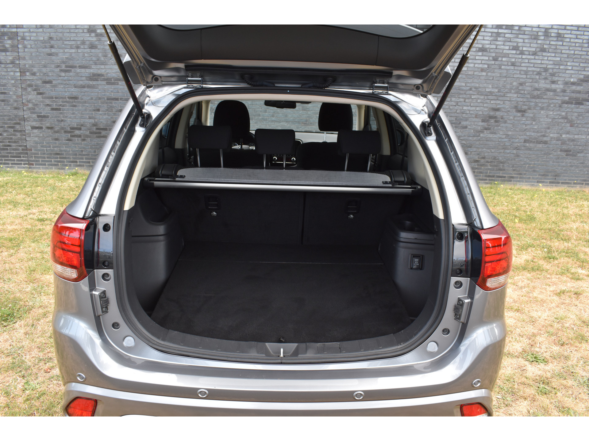Mitsubishi Outlander 2.4 PHEV Instyle Plugin-hybride