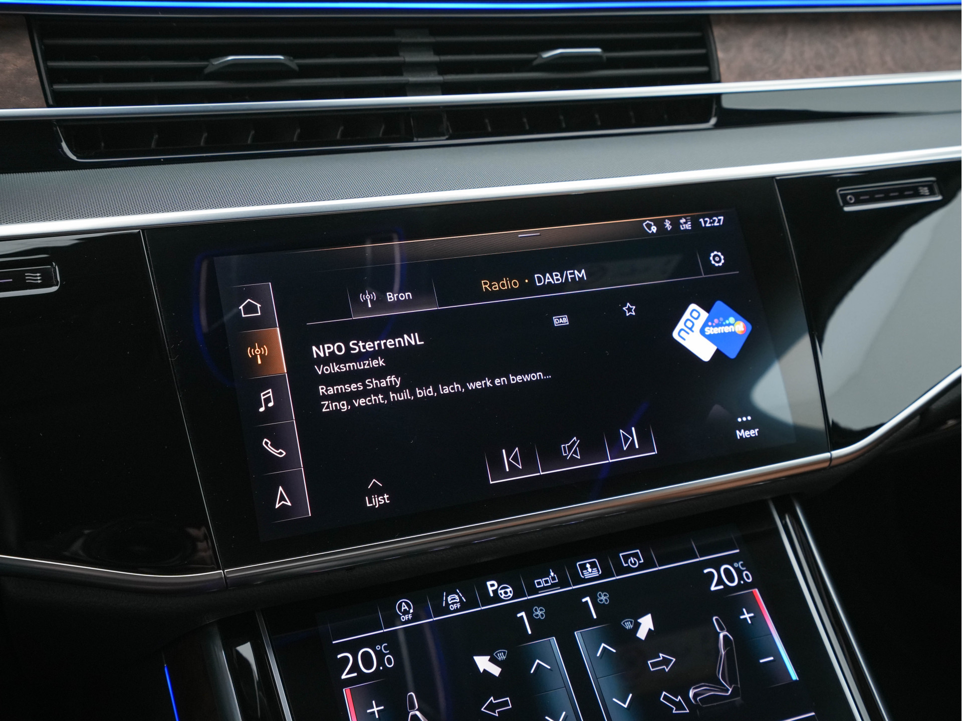 Audi A8 50 TDI Quattro Aut. * MATRIX-LED | UNICUM-LEATHER | DIGI-COCKPIT | BANG&OLUFSEN-SURROUND | SOFT-CLOSE | KEYLESS | MEMORY-SEATS | ADAPTIVE-CRUISE | DAB | CAMERA | ECC | PDC | AIR-SUSPENSION | AMBIENT-LIGHT