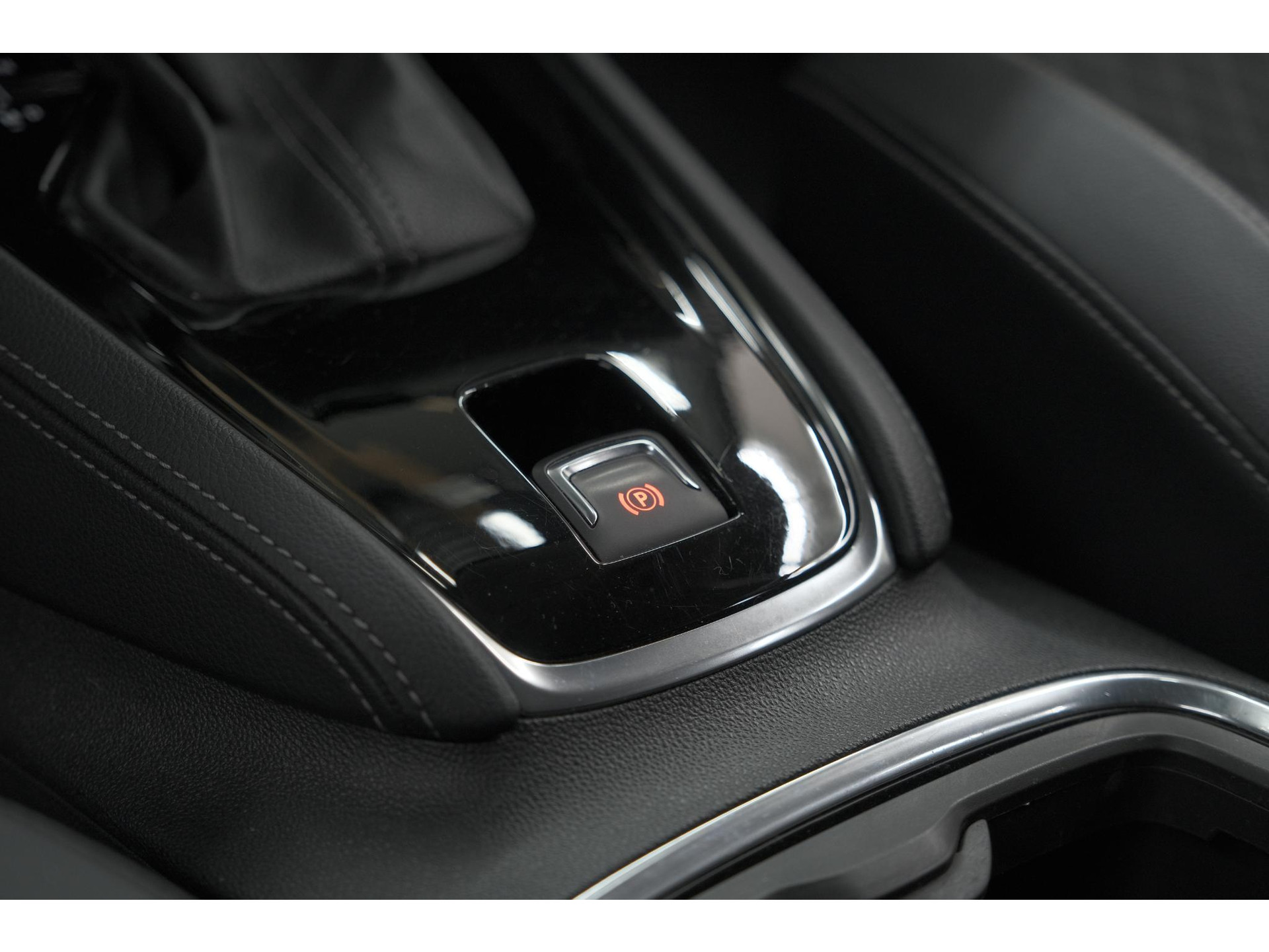 Opel Grandland X Turbo 130 EAT8 Innovation | Trekhaak | Dodehoekdetectie | Apple Carplay | Pack Winter