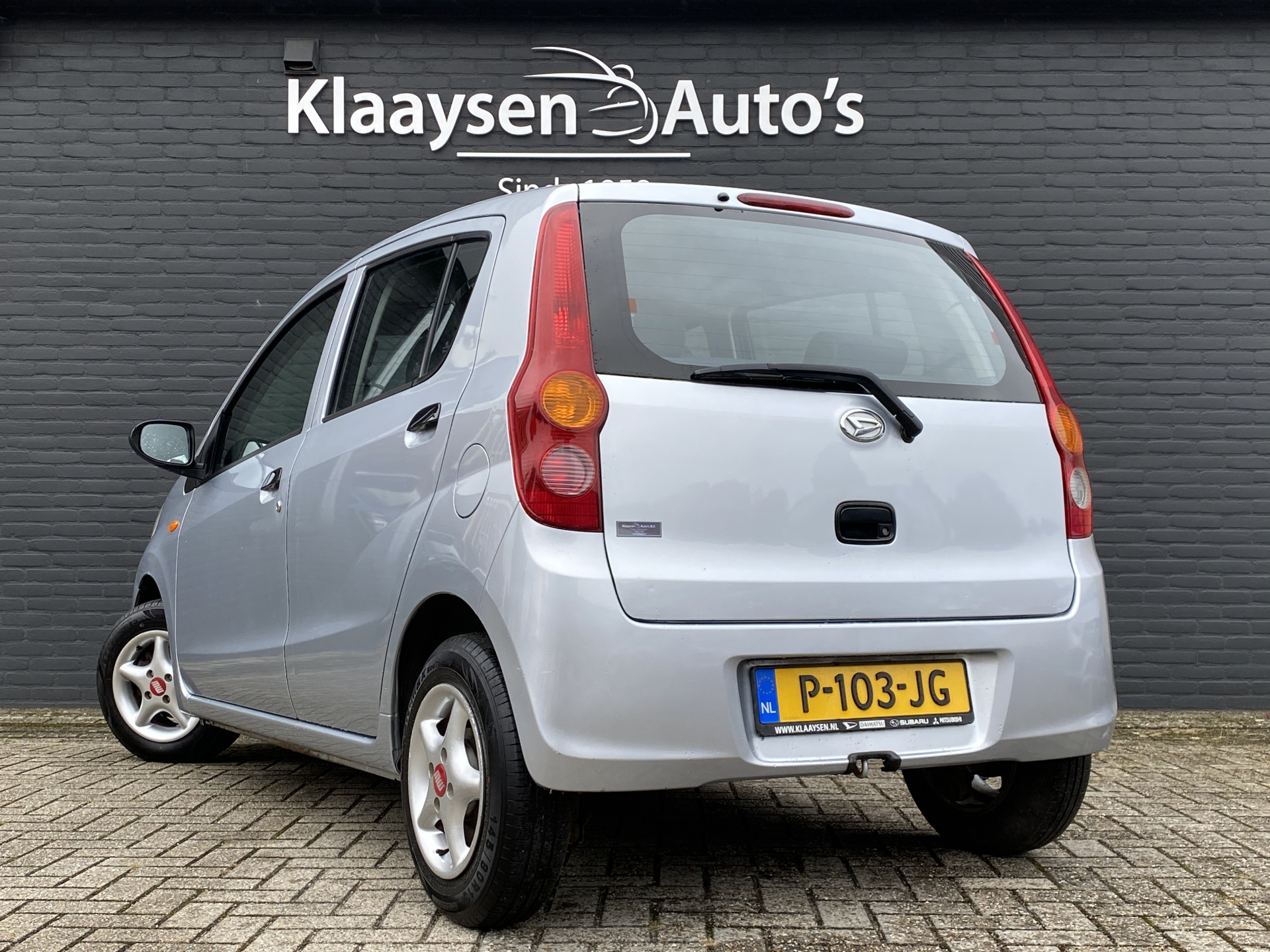 Daihatsu Cuore 1.0 Trend | airco | stuurbekrachtiging | airbags | radio cd speler | lichtmetalen velgen