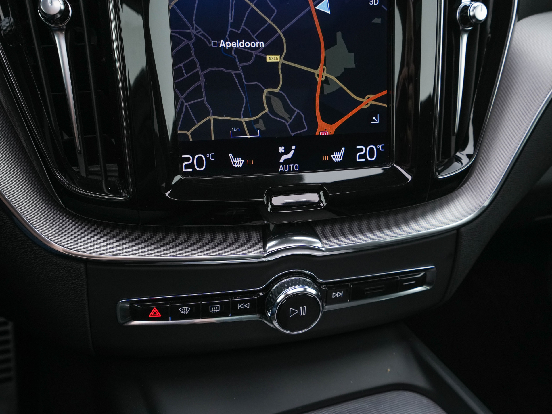 Volvo XC60 2.0 B5 Business Pro R-Design (INCL.BTW) Aut. *PANO | LUXURY-LEATHER | FULL-LEATHER | MEMORY-PACK | HEATED-SPORTSEATS | CAMERA | NAVI-FULLMAP | SHIFT-PADDLES | PRIVACY-GLASS | AIR-SUSPENSION | ECC | PDC | CRUISE | 19''ALU