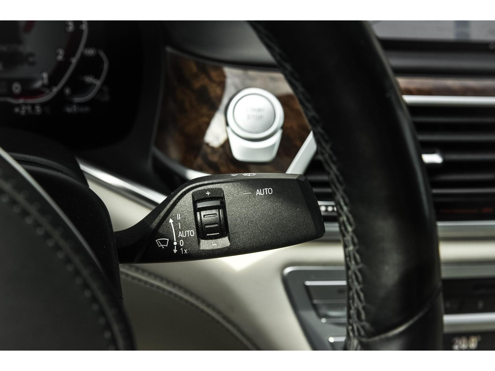 BMW 745Le High Executive | M Sport | Massage | Lounge