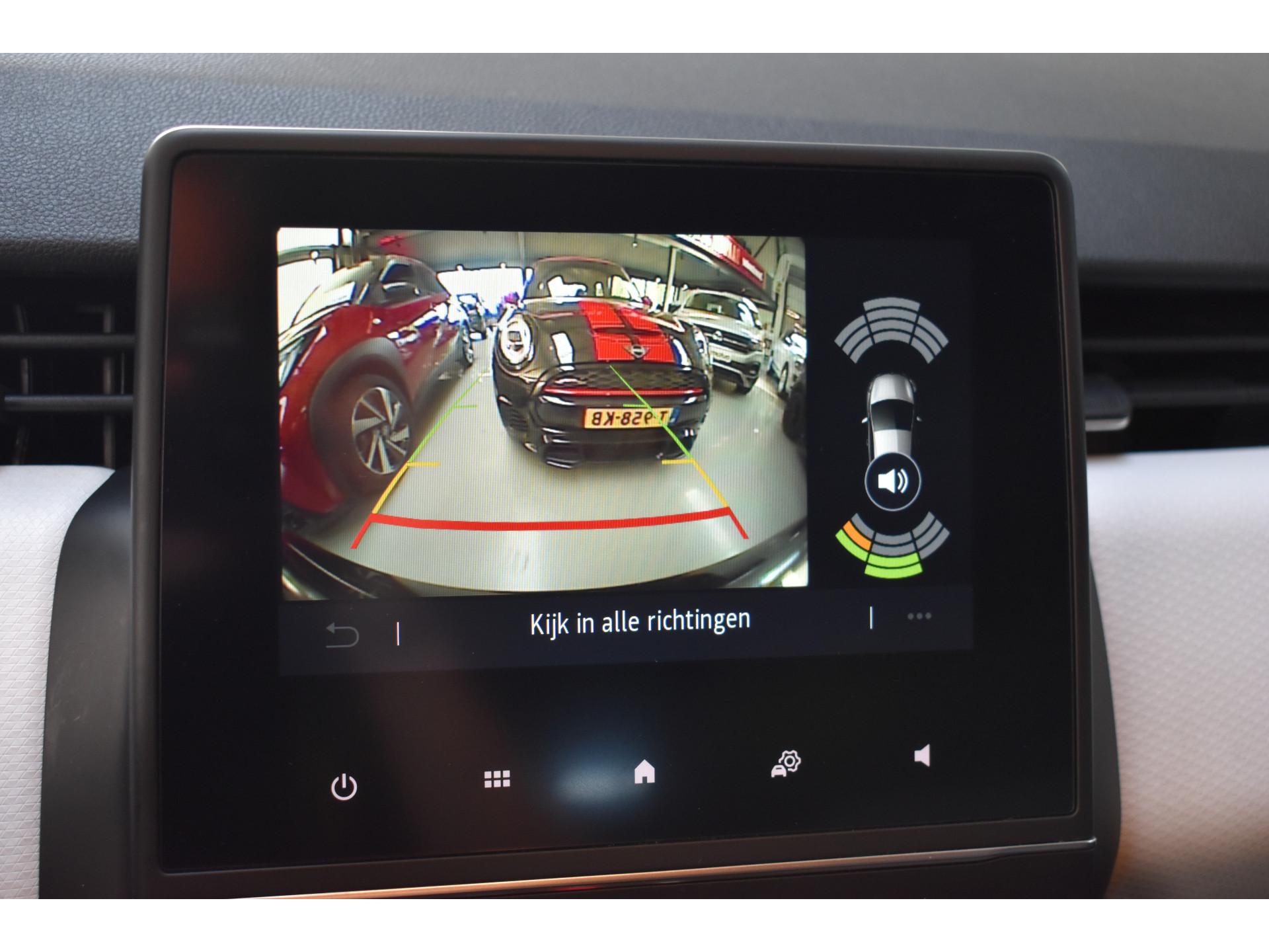 Renault Clio 1.6 E-Tech Hybrid 145 Evolution Hybride Automaat  Navigatie