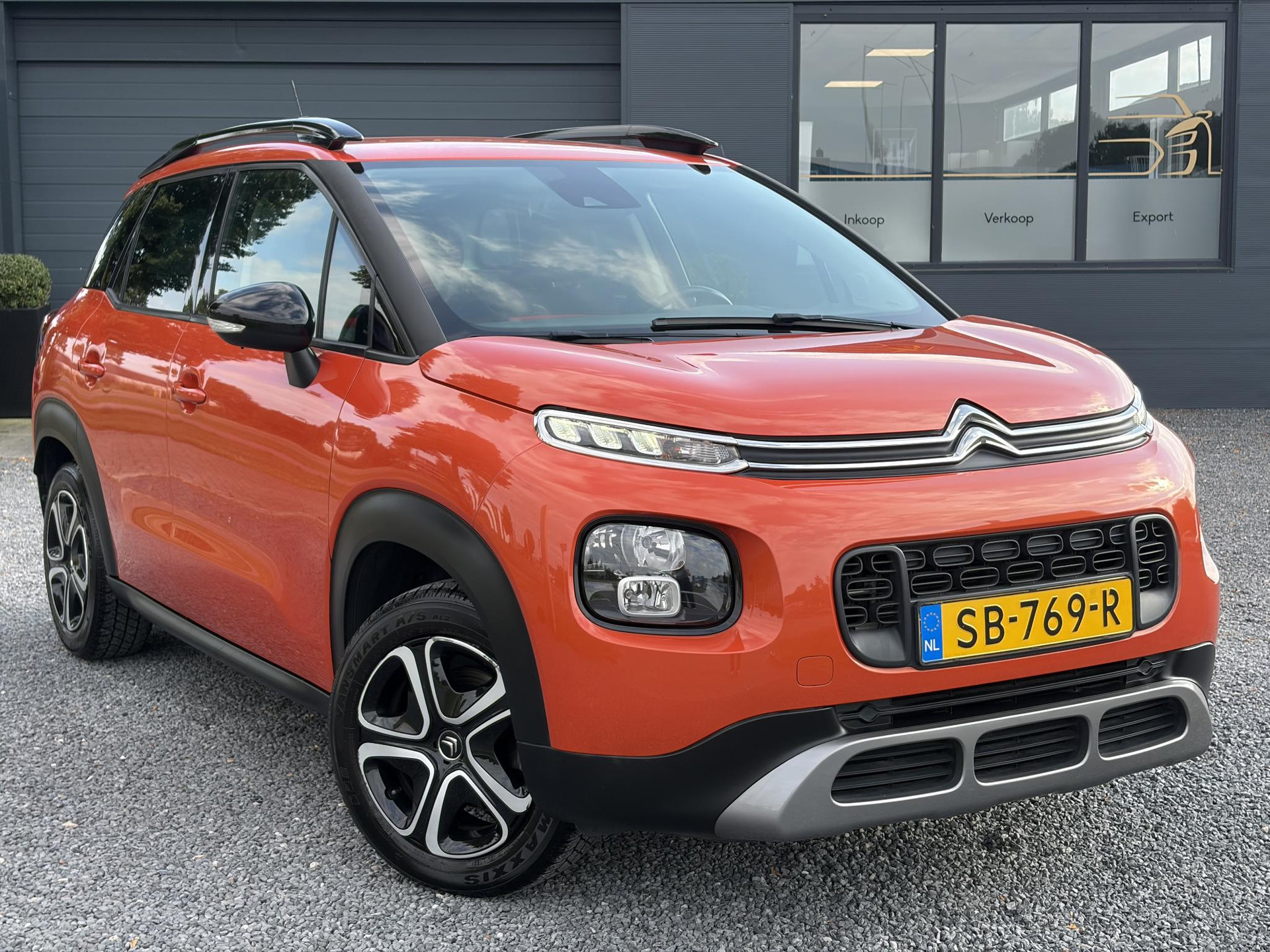 Citroen C3 Aircross 1.2 PureTech S&S Feel ✓2e Eigenaar✓Trekhaak✓110pk✓Clima✓Cruise✓Lm velgen✓Pdc V+A✓N.A.P✓Rijstrooksensor✓Apk tot 08-2027
