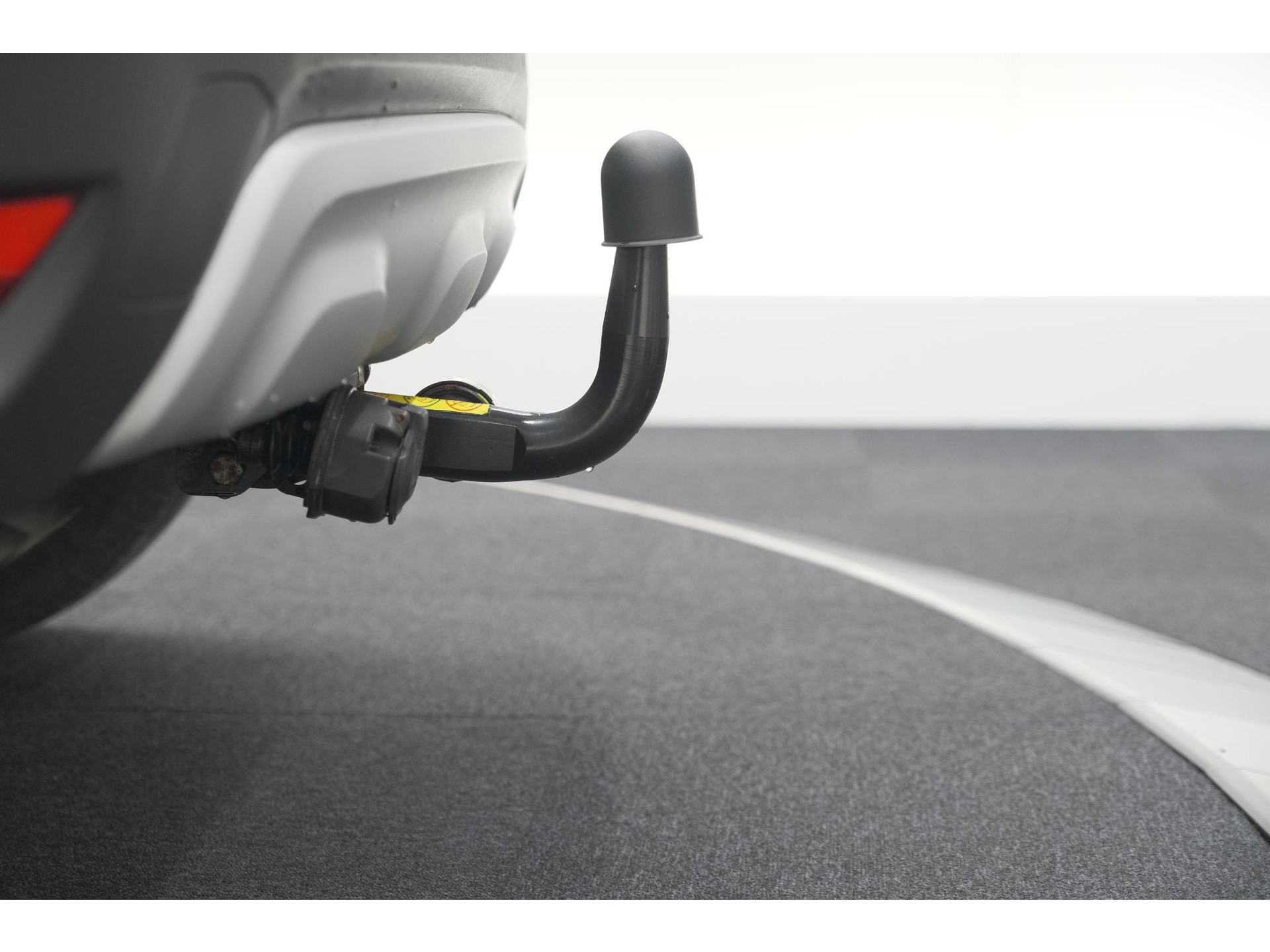 Renault Captur TCe 150 EDC Intens | Trekhaak | Navigatie | Parkeersensoren