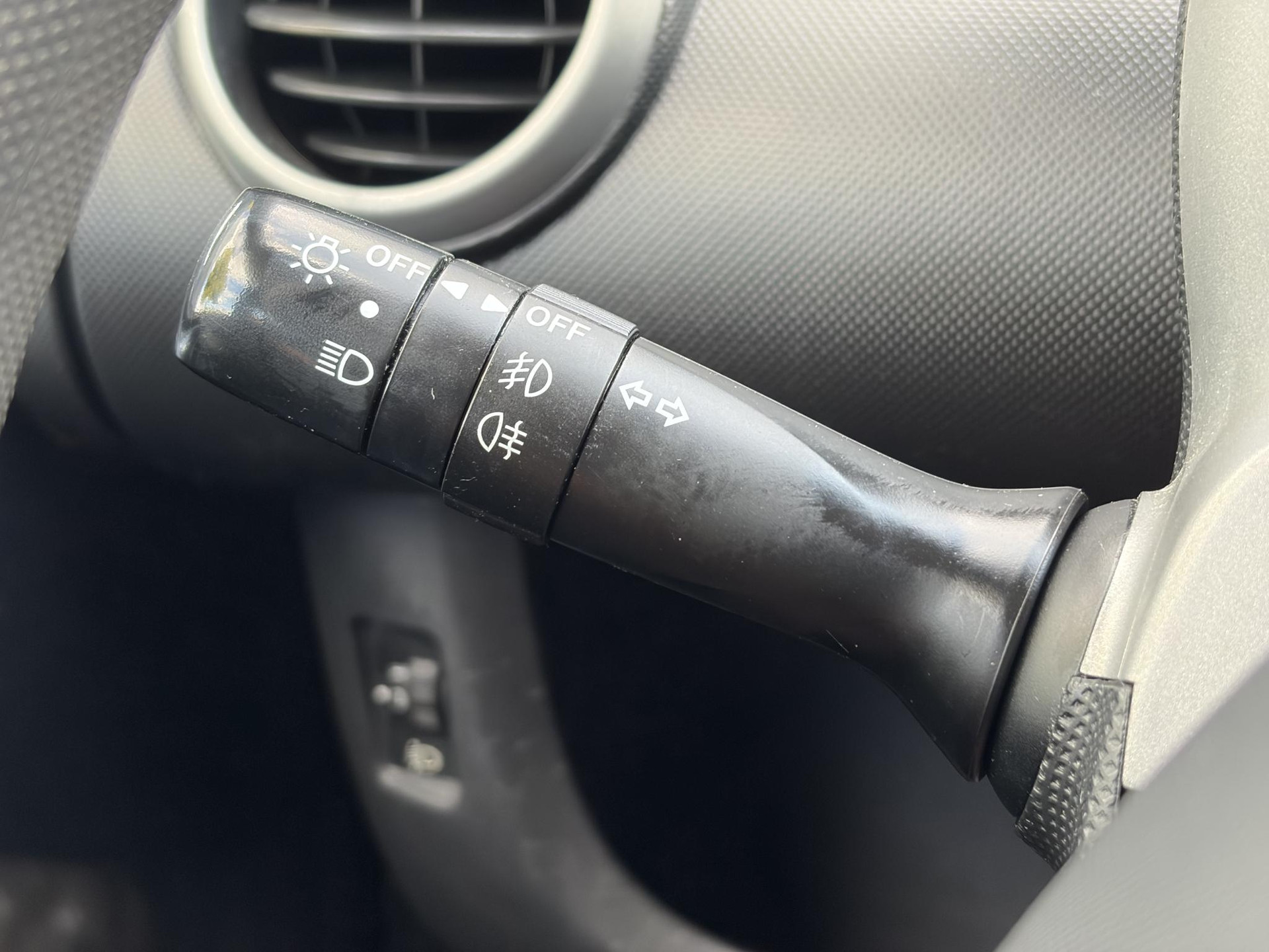Peugeot 107 1.0 Active 2e Eigenaar,Airco,5 Deurs,N.A.P,Zeer Zuinig,Weinig km,Apk tot 04-2027