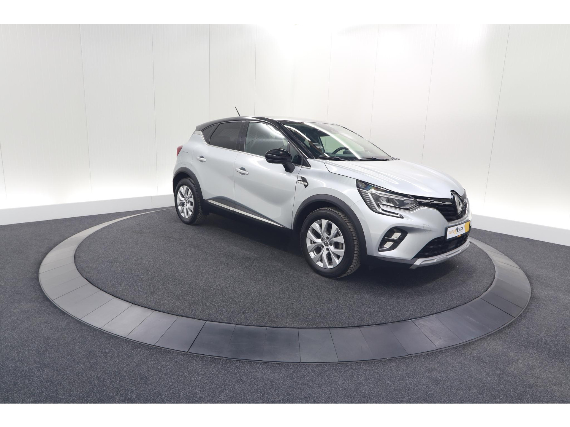 Renault Captur TCe 100 Intens | Camera | Navigatie | Parkeersensoren