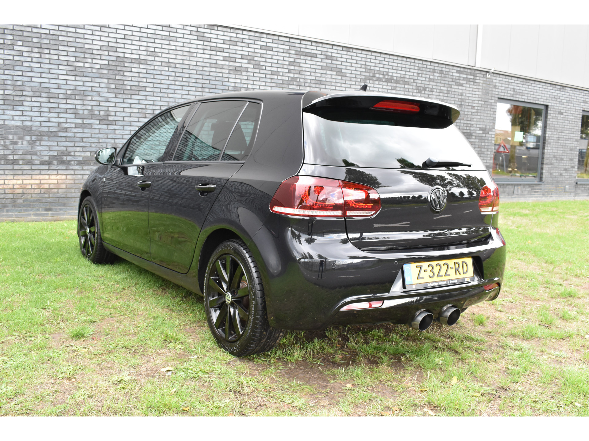 Volkswagen Golf 1.4 TSI Highline R-pakket Navi Stoelverwarming