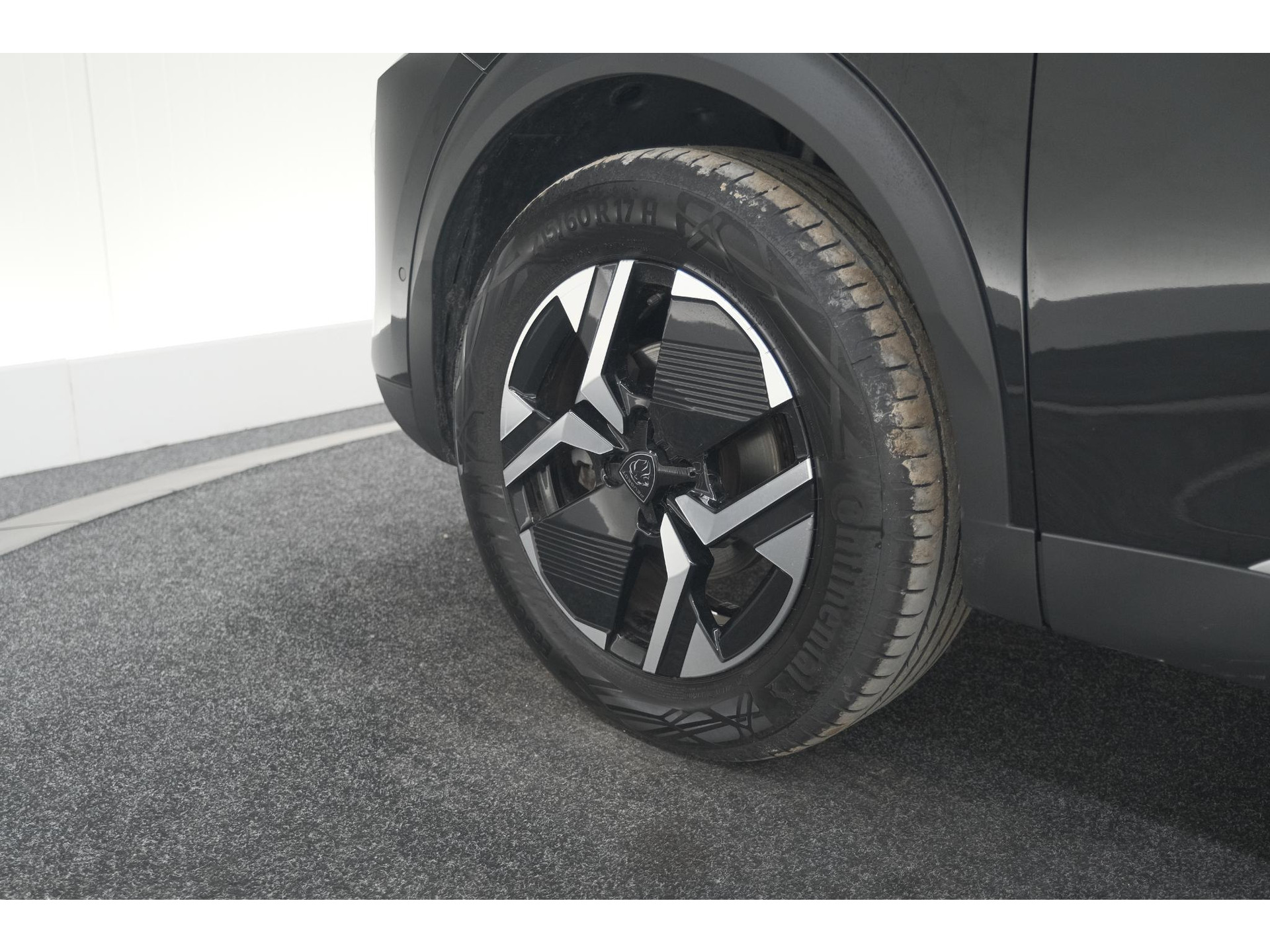 Peugeot 2008 PureTech 130 EAT8 GT | 360 Camera | Adaptieve Cruise Control | Stoelmassage | Apple Carplay