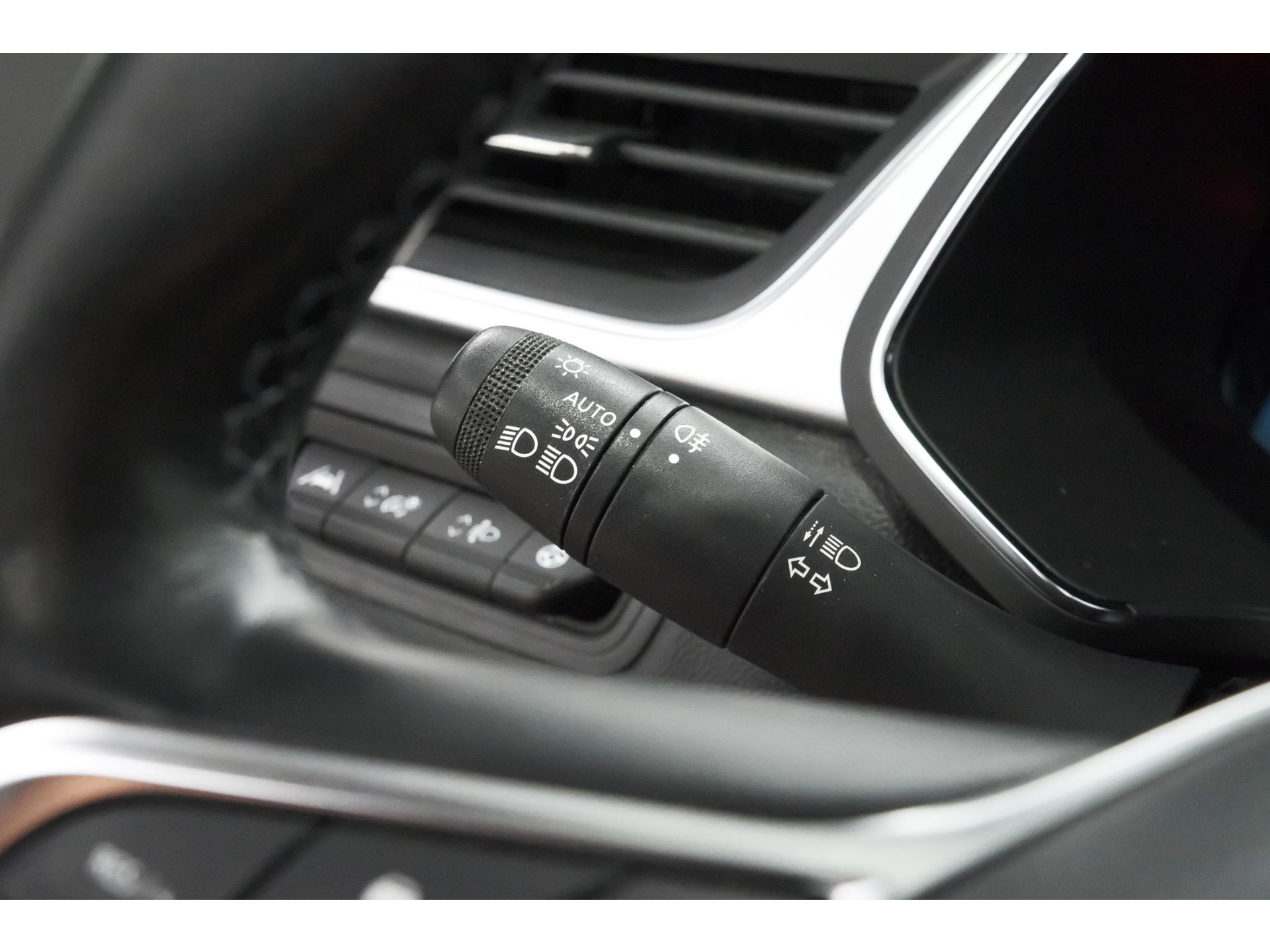 Renault Captur 1.6 E-Tech full hybrid 145 techno | Panoramadak | Camera | Adaptieve Cruise Control | 9.3 Inch Groot Scherm