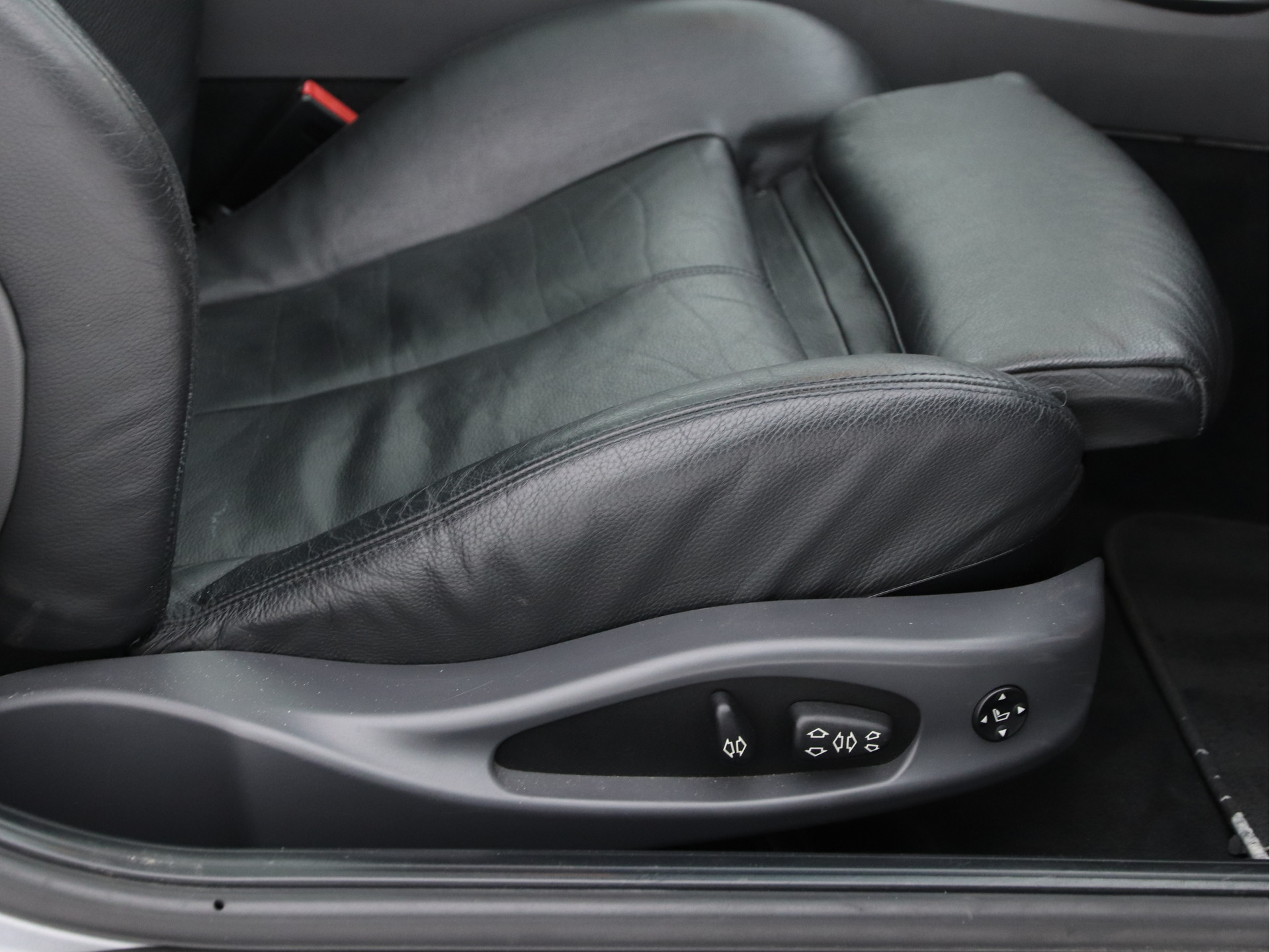 BMW 6-serie 645Ci S (⚠️) Aut. PANO | BI-XENON | DAKOTA-FULL-LEATHER | NAVI-FULLMAP | HIFI-SOUND | PDC | MEMORY-PACK |  ECC | CRUISE | CONTOUR-SPORT-SEATS | 19"ALU*