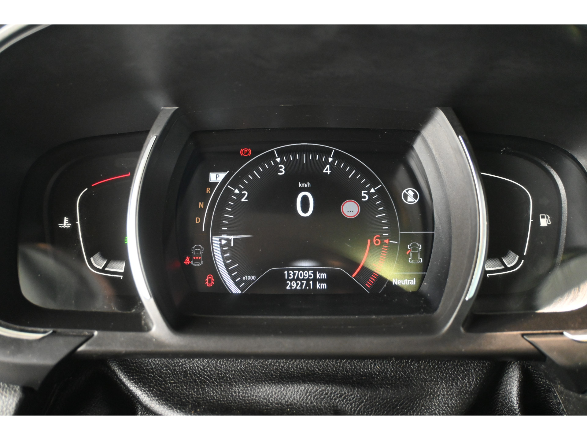 Renault Scénic 1.3 TCe Intens Automaat Nap Clima Cruise Trekhaak Navigatie Head up Panoramadak 100% Onderhouden! Inruil Mogelijk!
