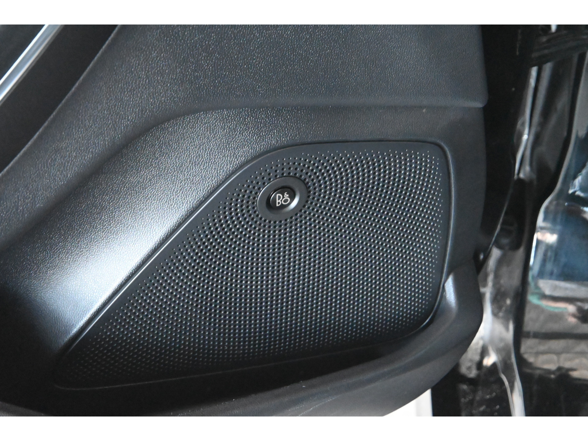 Ford Fiesta 1.0 EcoBoost ST-Line Bang & Olufsen Clima Navigatie Cruise control LED Stoelverwarming Inruil Mogelijk!