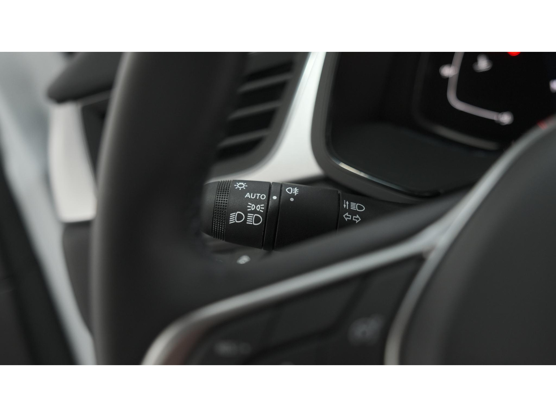 Renault Captur TCe 90 Techno | Camera | Navigatie | Pack Winter | Apple Carplay