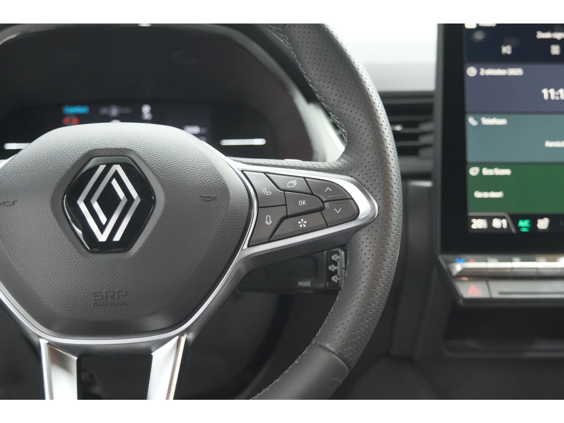 Renault Captur 1.3 mild hybrid 160 techno | Trekhaak | Pack Winter | Camera | Adaptieve Cruise