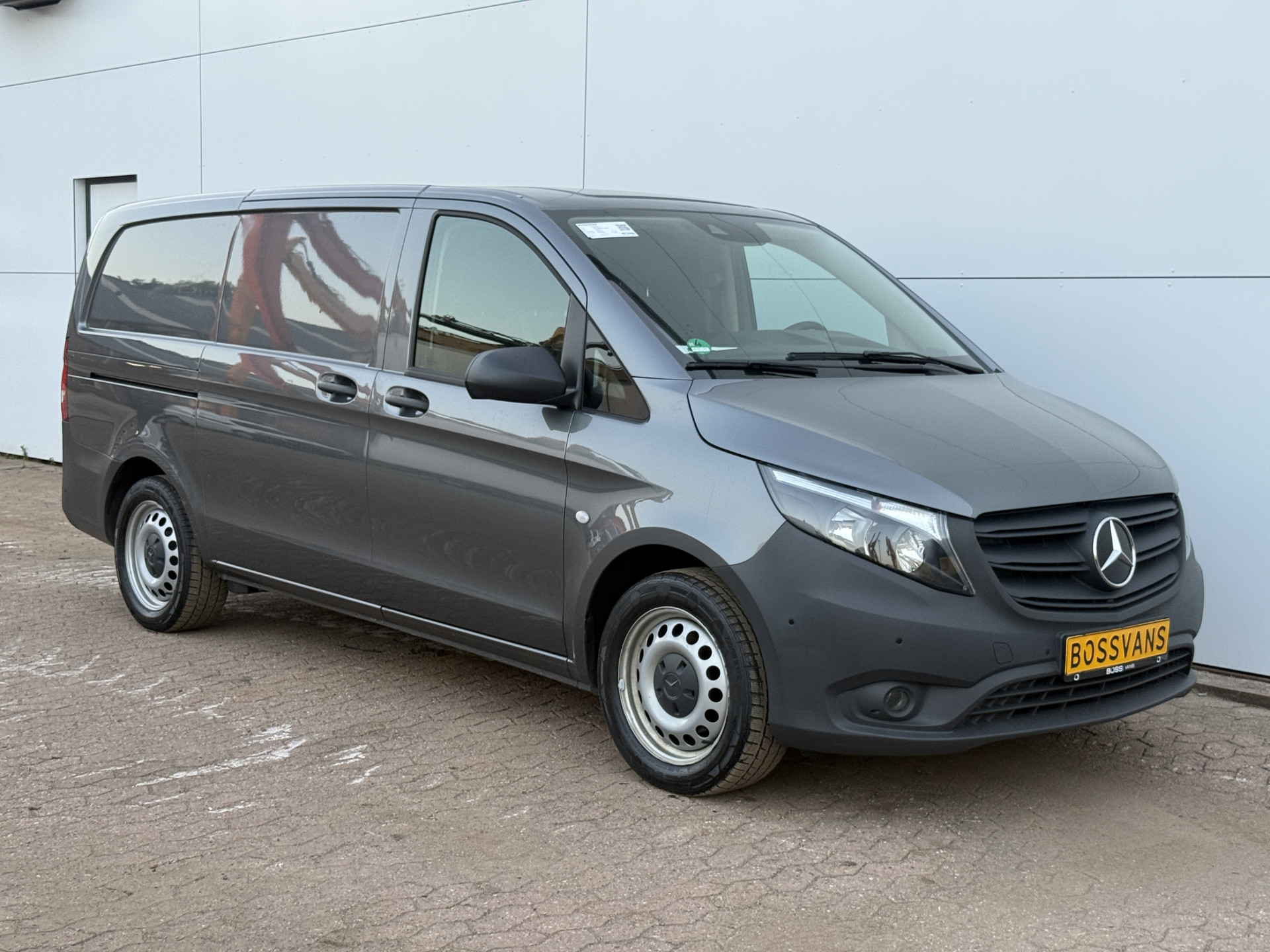 Mercedes-Benz Vito 114 1.9 CDI Automaat L2H1 Climate Control Cruise Control Parkeersensoren V+A Kastwand Inbouw