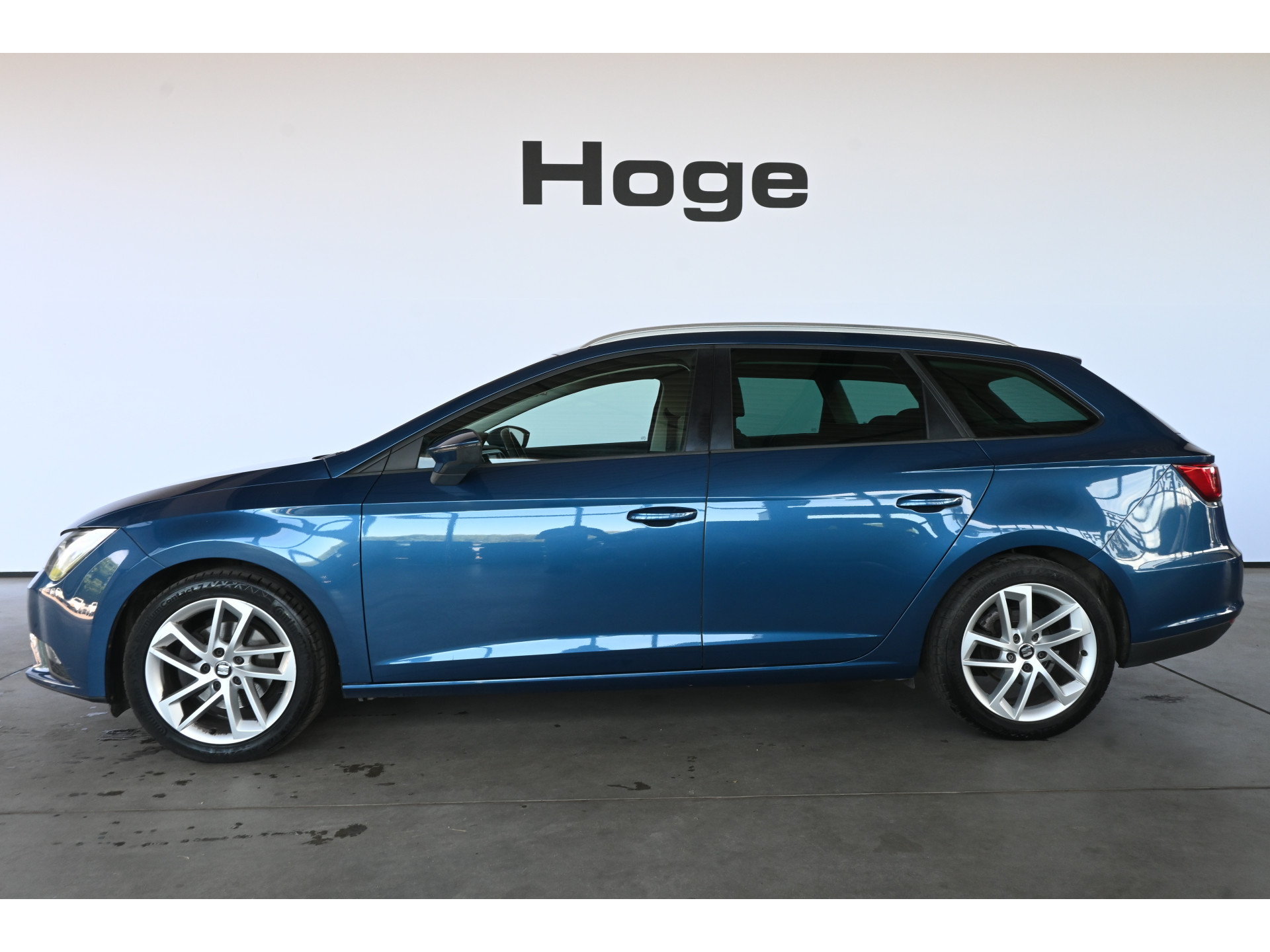 SEAT Leon ST 1.4 EcoTSI Style Connect Clima Navigatie Carplay Goed Onderhouden! Inruil Mogelijk!