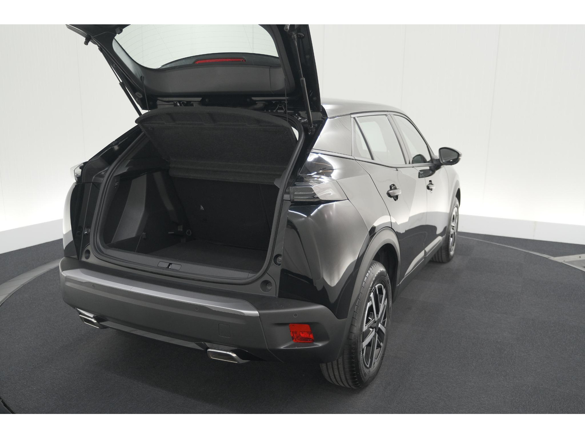 Peugeot 2008 1.2 Hybrid 136 Style | Apple Carplay | Parkeersensoren | Climate control