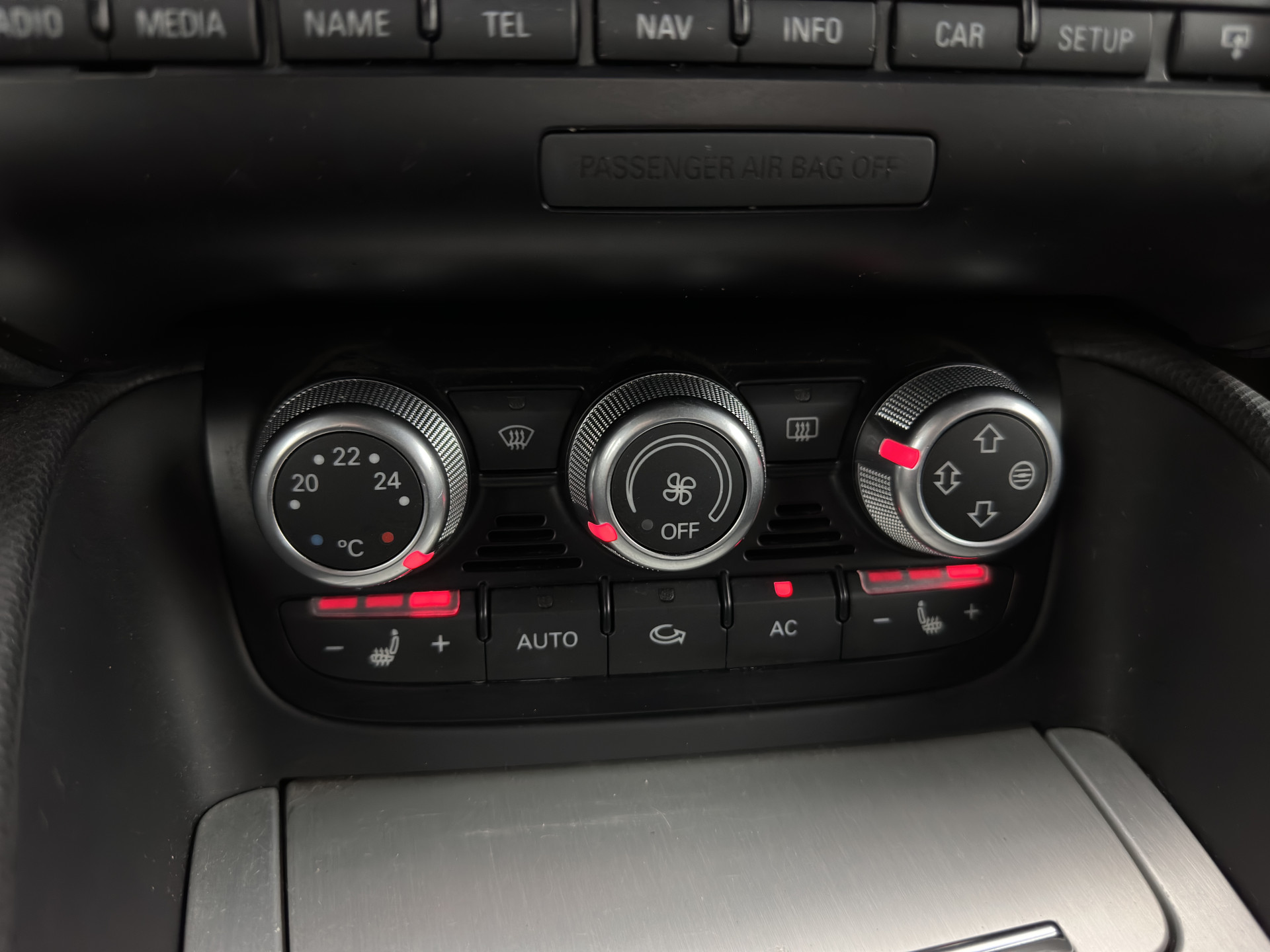 Audi TT 2.0 TDI S-Line Quattro Aut.* LEATHER | XENON | NAVI-FULLMAP | HEATED-SPORTSEATS | CRUISE | PDC | 18"ALU*