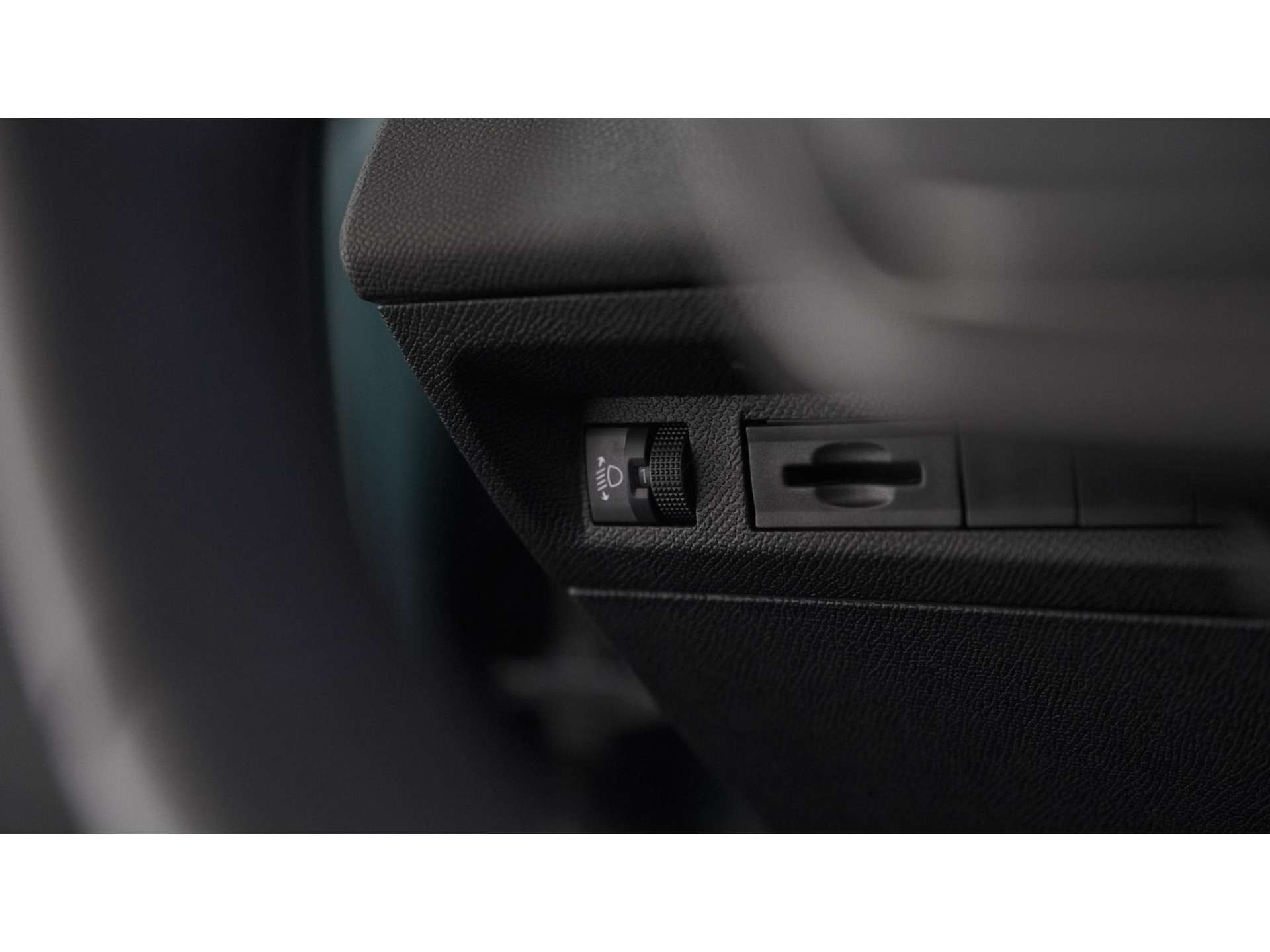 Peugeot 308 SW PureTech 130 EAT8 Active Pack | Automaat | Apple Carplay | Parkeersensoren | Navigatie