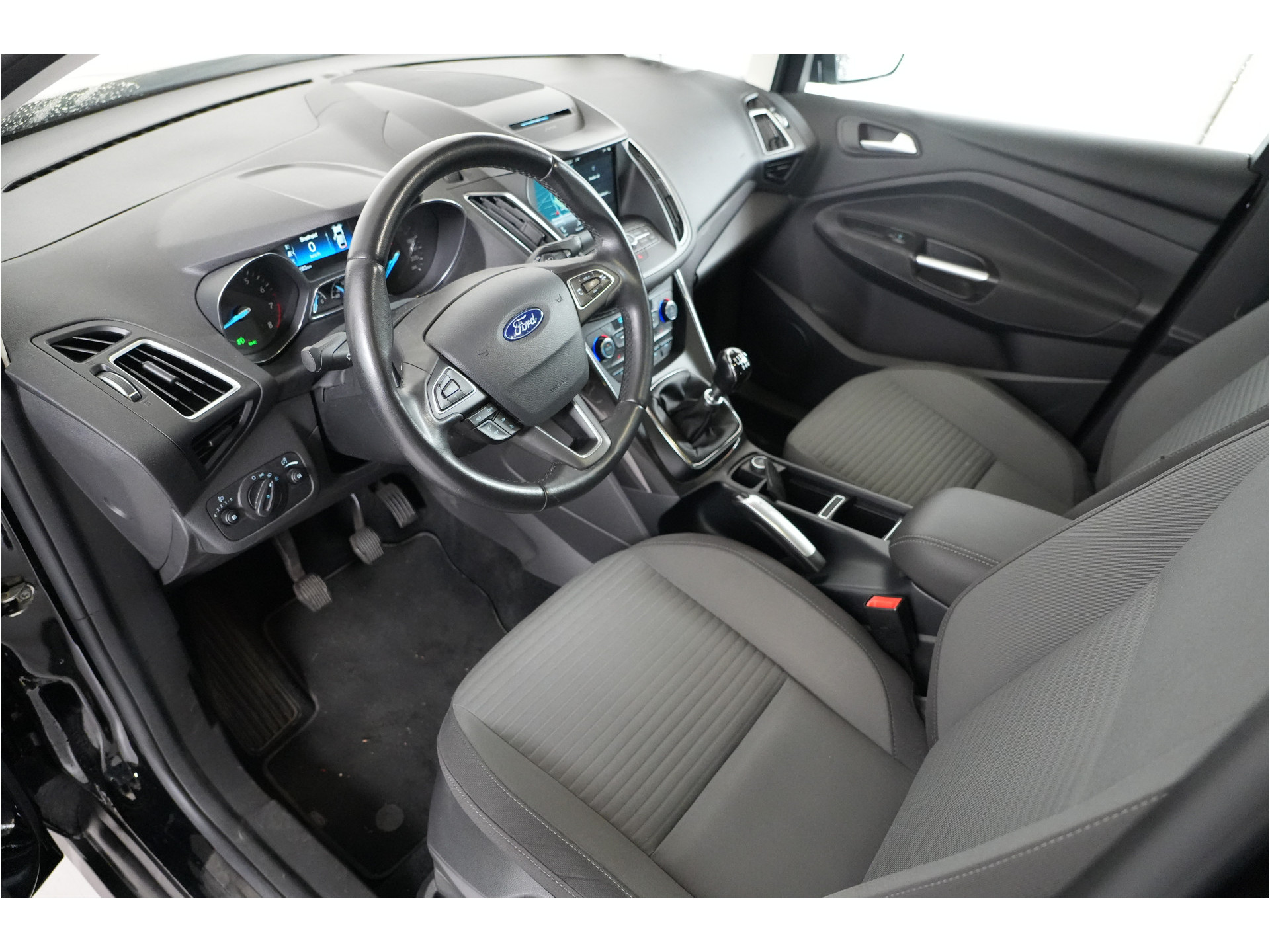 Ford C-Max 1.5 Titanium | Trekhaak | Navi | Stl. verw. | Cruise |