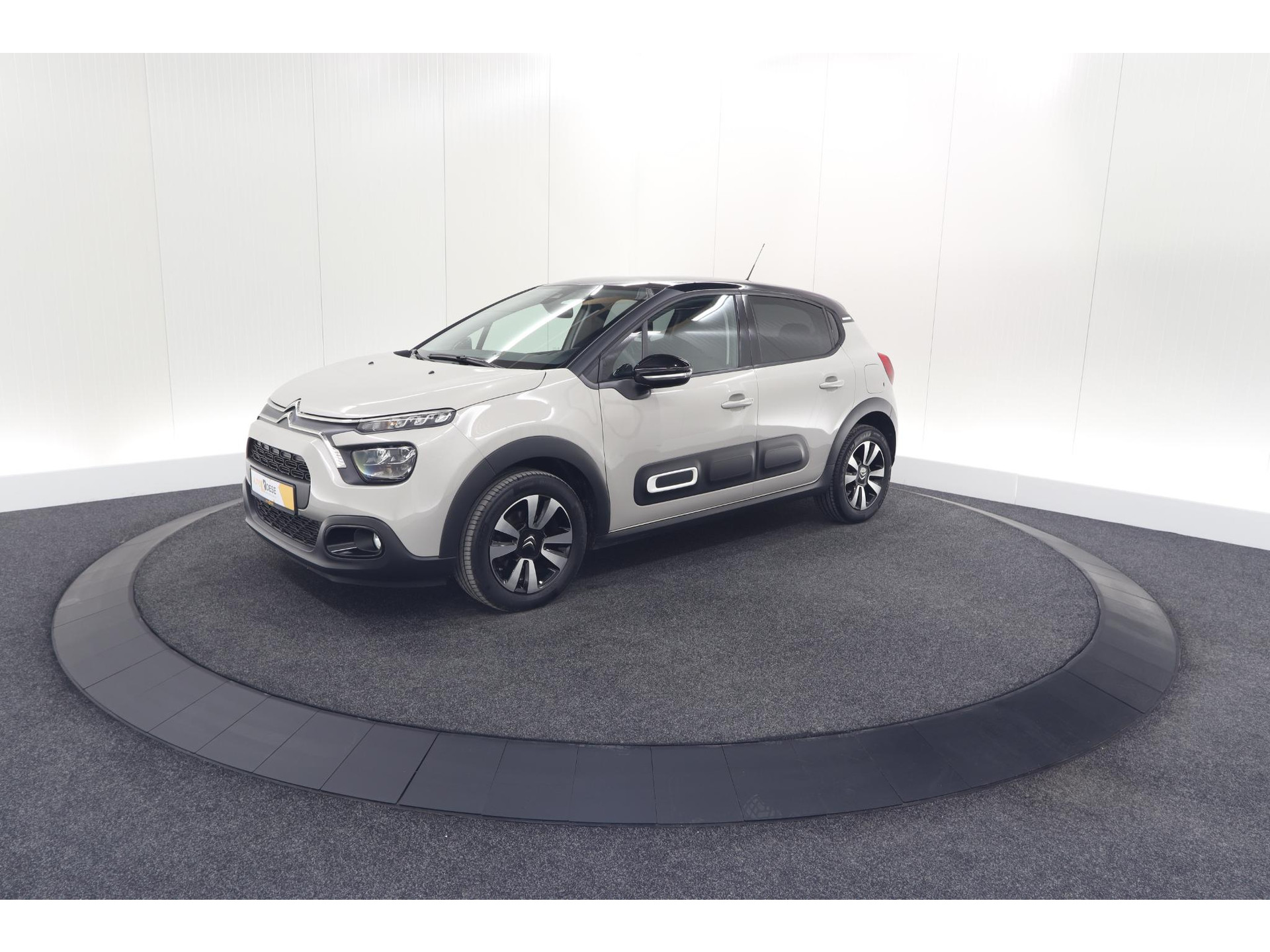 Citroen C3 PureTech 82 S&S Feel Edition | Apple Carplay | Parkeersensoren | Stoelverwarming | Climate Control