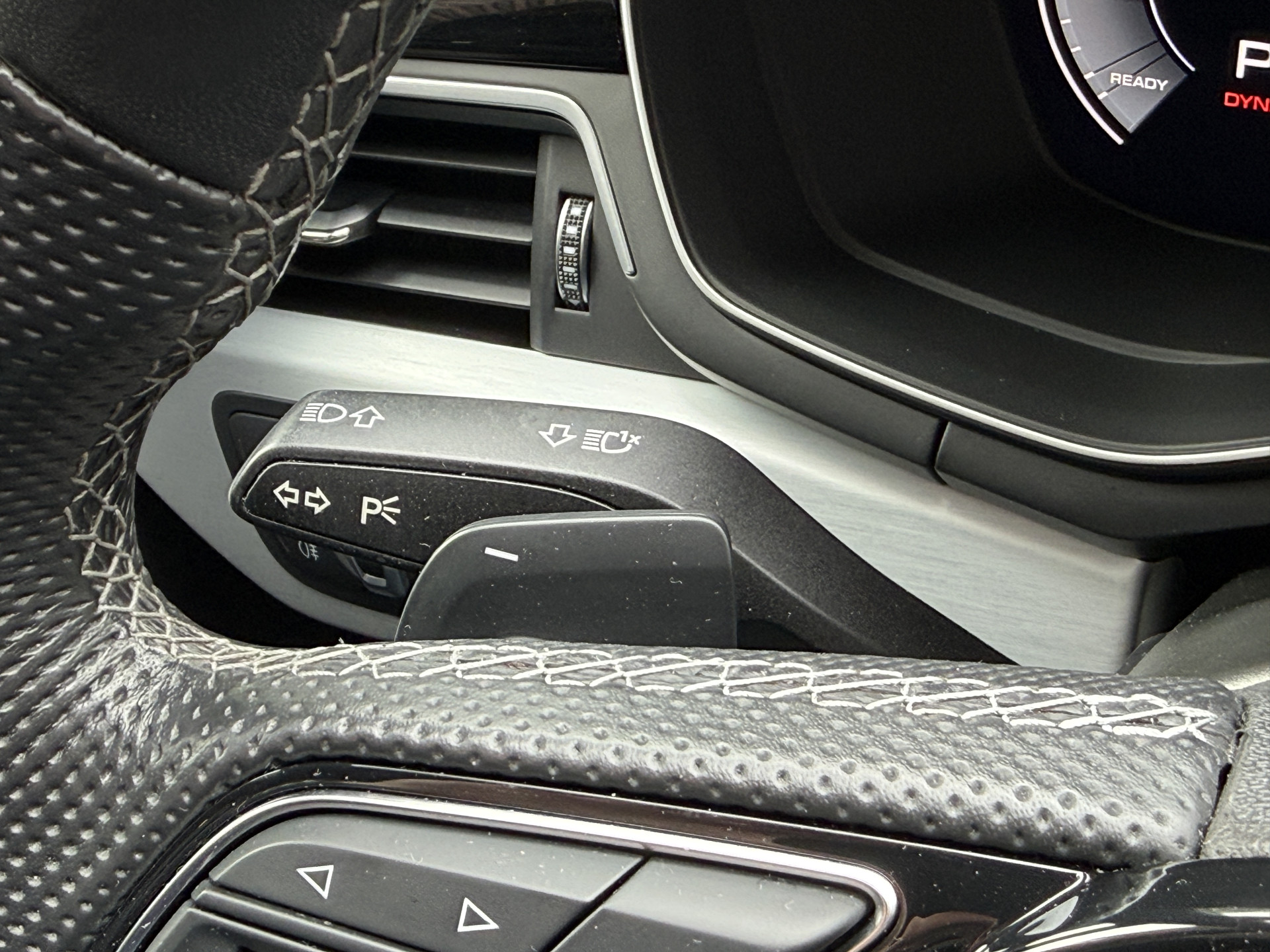 Audi A5 Sportback 35 TFSI S edition Competition | RS Stoelen | 2x S-Line | Apple Carplay