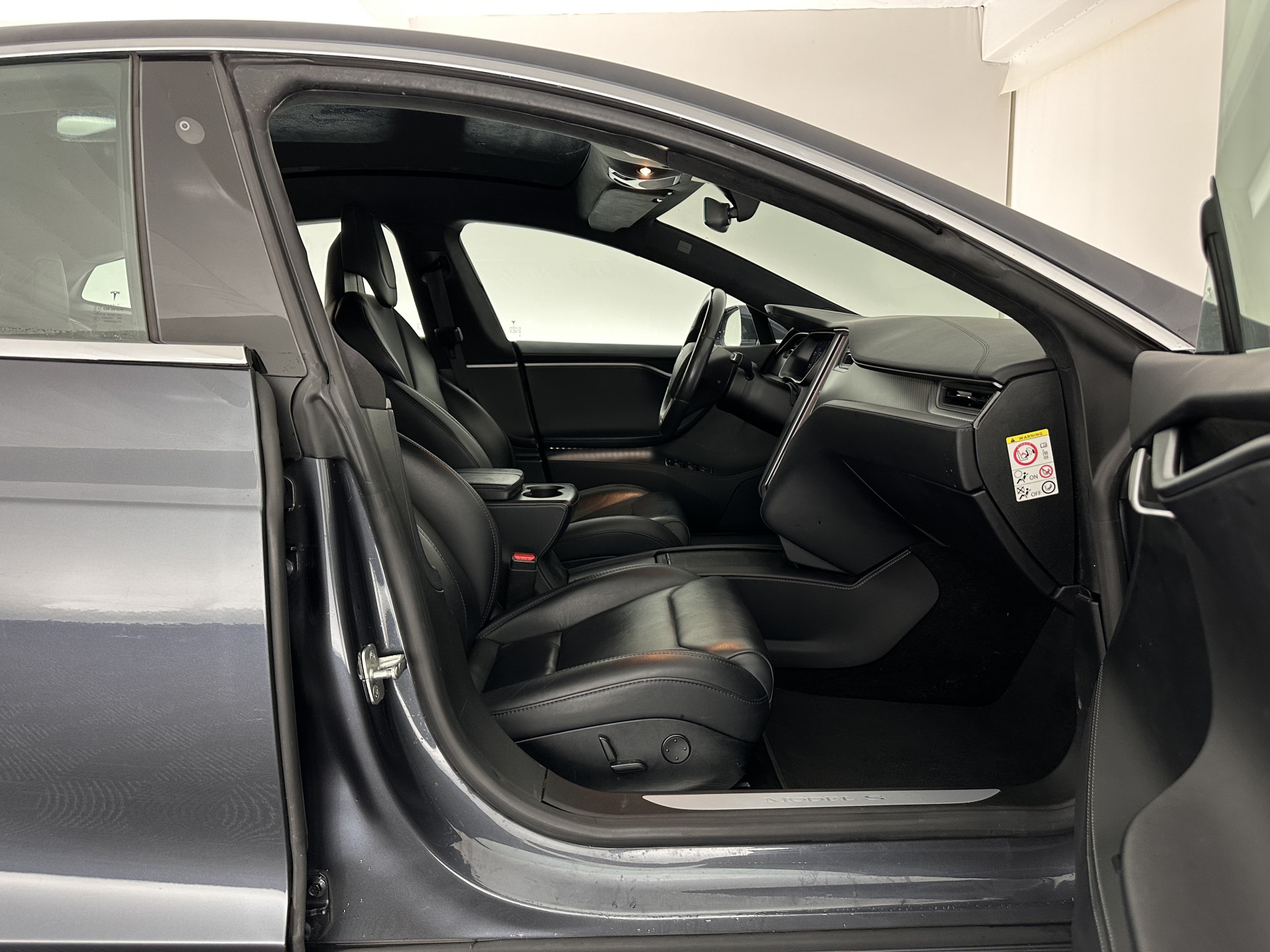 Tesla Model S 75D Base [ 3-Fase-17kW ] {SOH-85%} (INCL-BTW) Aut. *PANO-WINDOW | LEATHER | CCS-FASTLOADER | FULL-LED | NAVI-FULLMAP | KEYLESS | MEMORY-PACK | HEATED-COMFORTSEATS | DIGI-COCKPIT | CARBON-INLAY | AUTO-PILOT |  19"ALU*